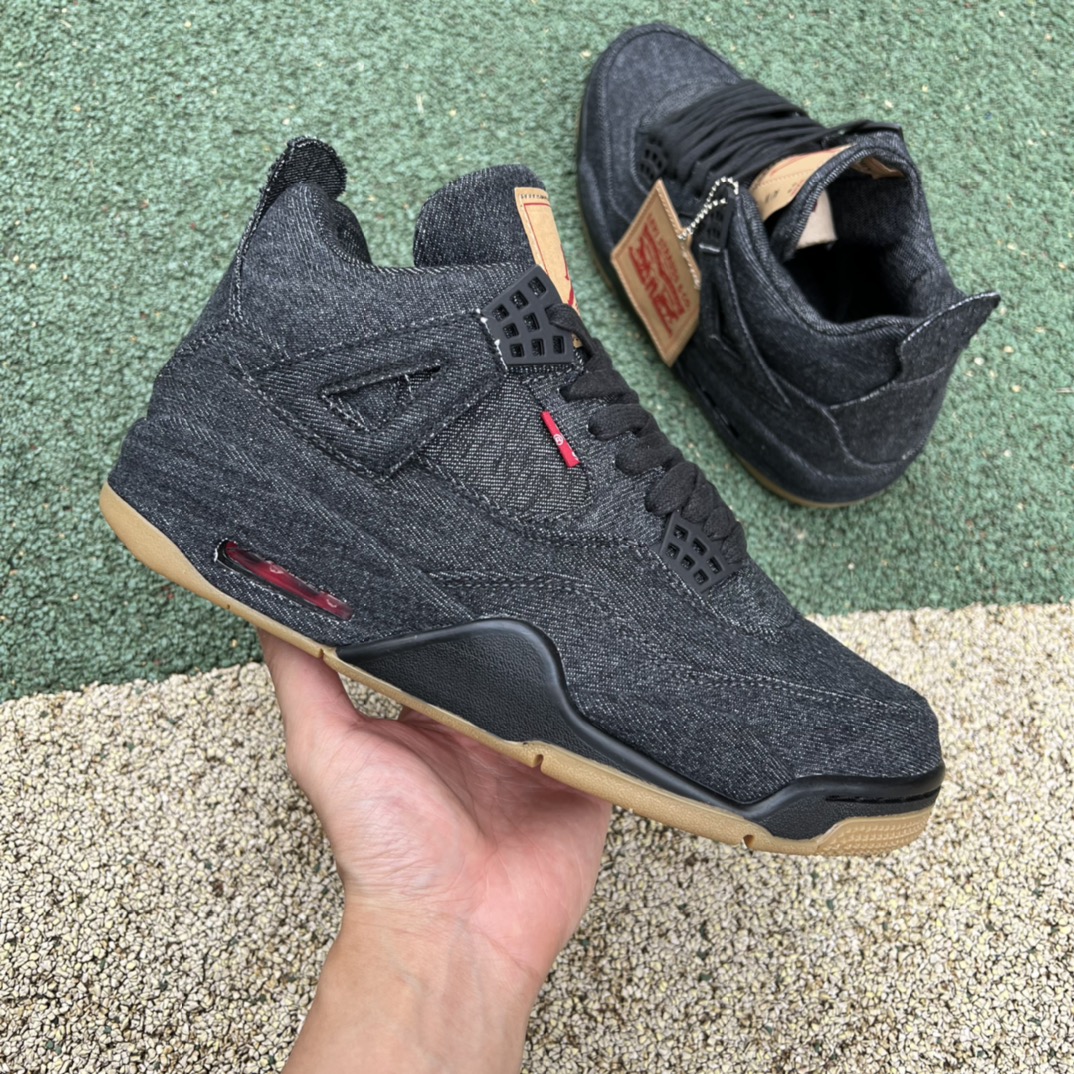 Jordan 4 Retro Levi s Black AO2571-001