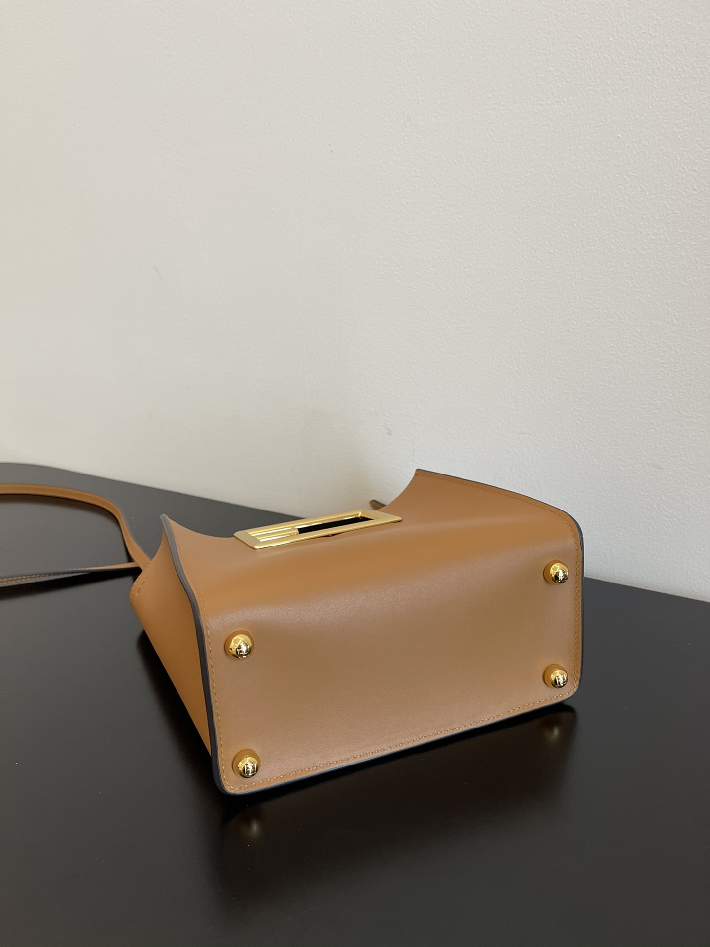 Fendi Way Small 8BS054 Apricot