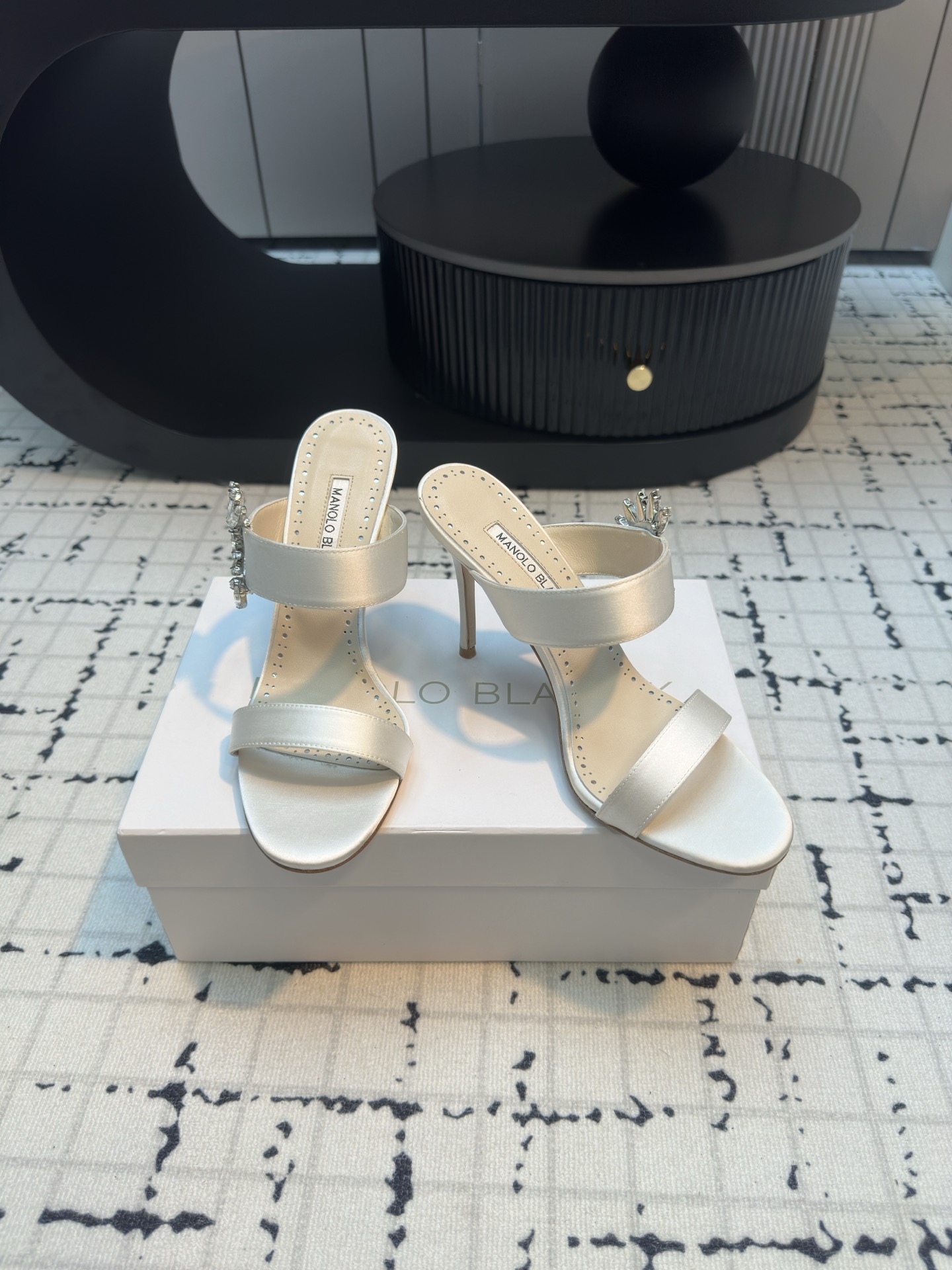 Manolo Blahnik 2024 Chivela 90 Satin Sandal