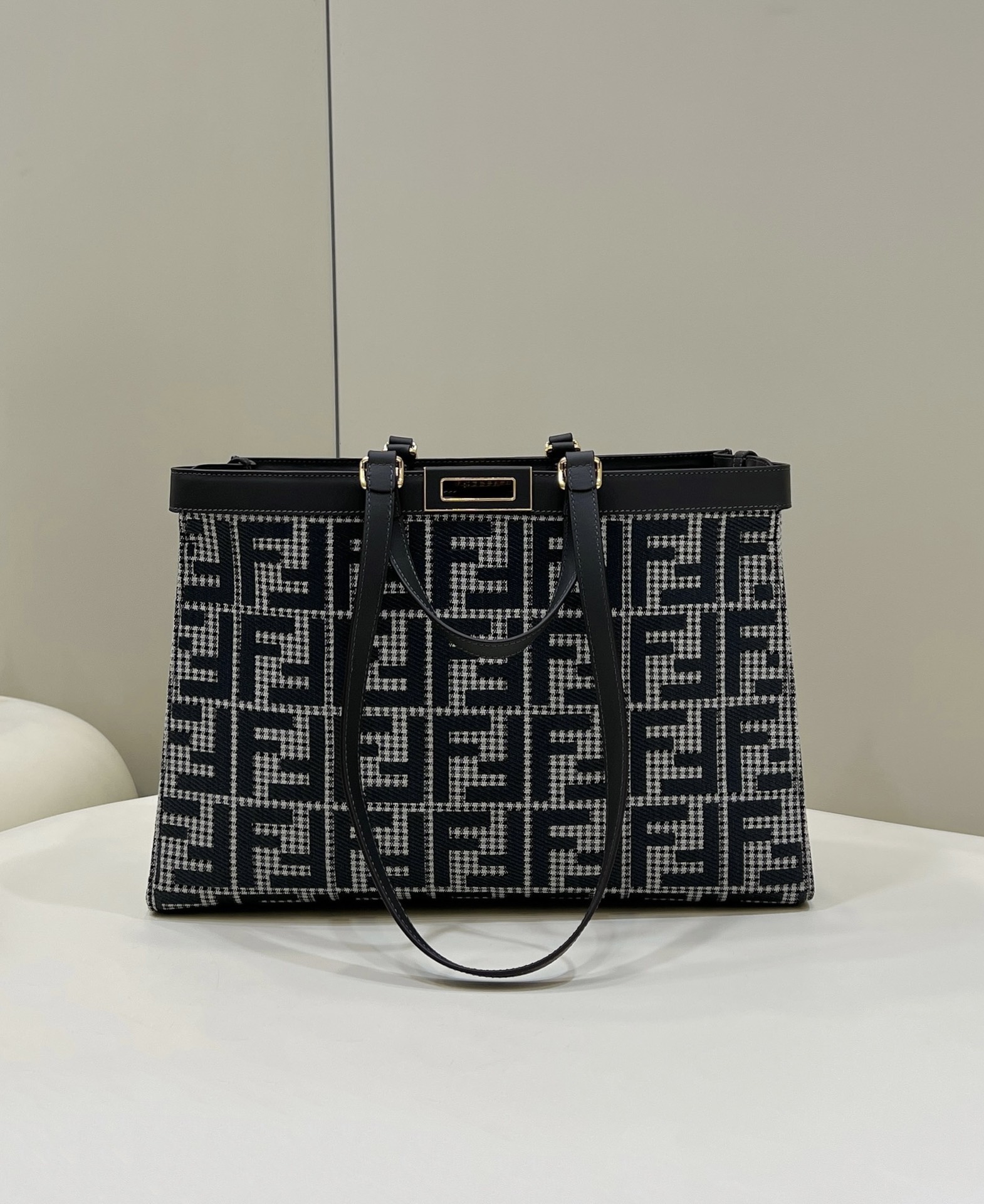Fendi X-Tote 8BH374 Black