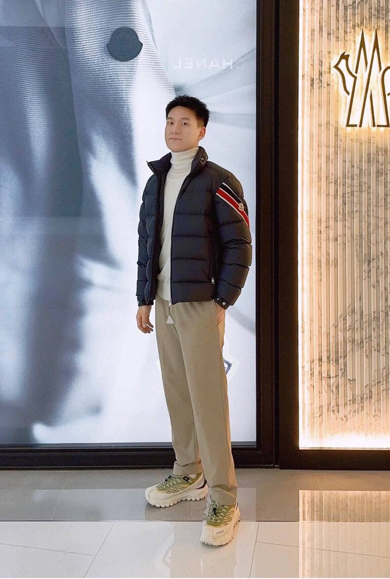 Solayan Hooded Short Down Jacket