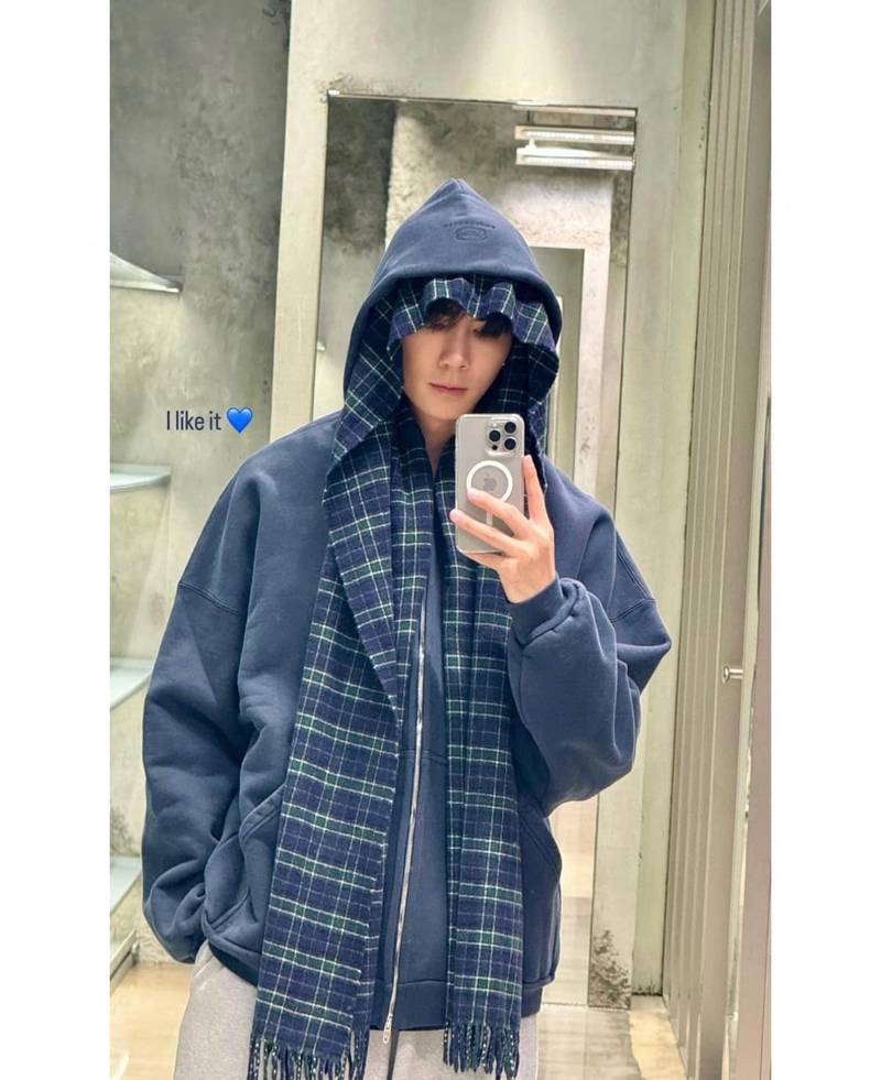 Unity Sports Icon Scarf Zip-Up Hoodie
