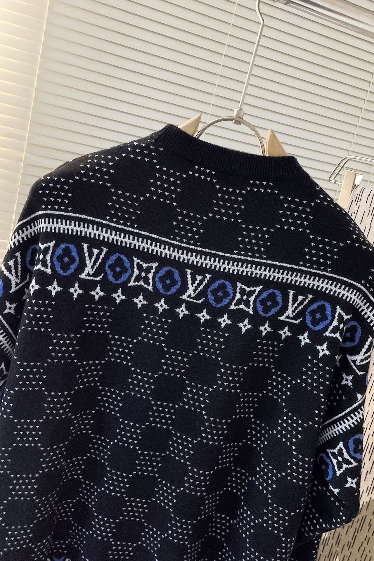 Jacquard Wool Pullover