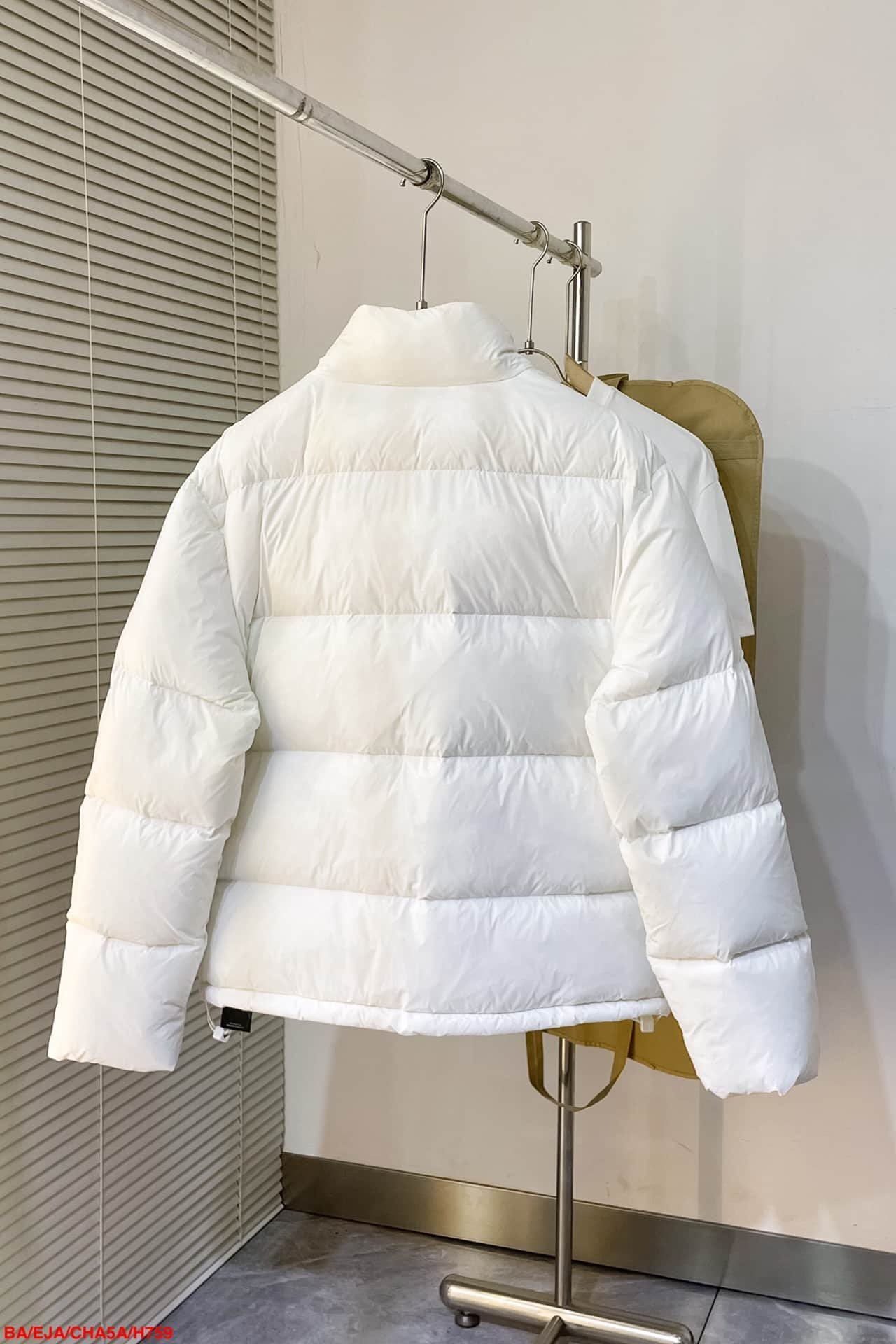 Ski down jacket
