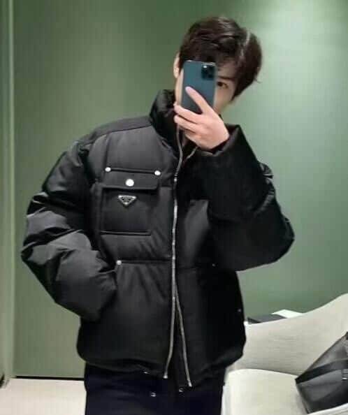 Cropped Re-Nylon down jacket