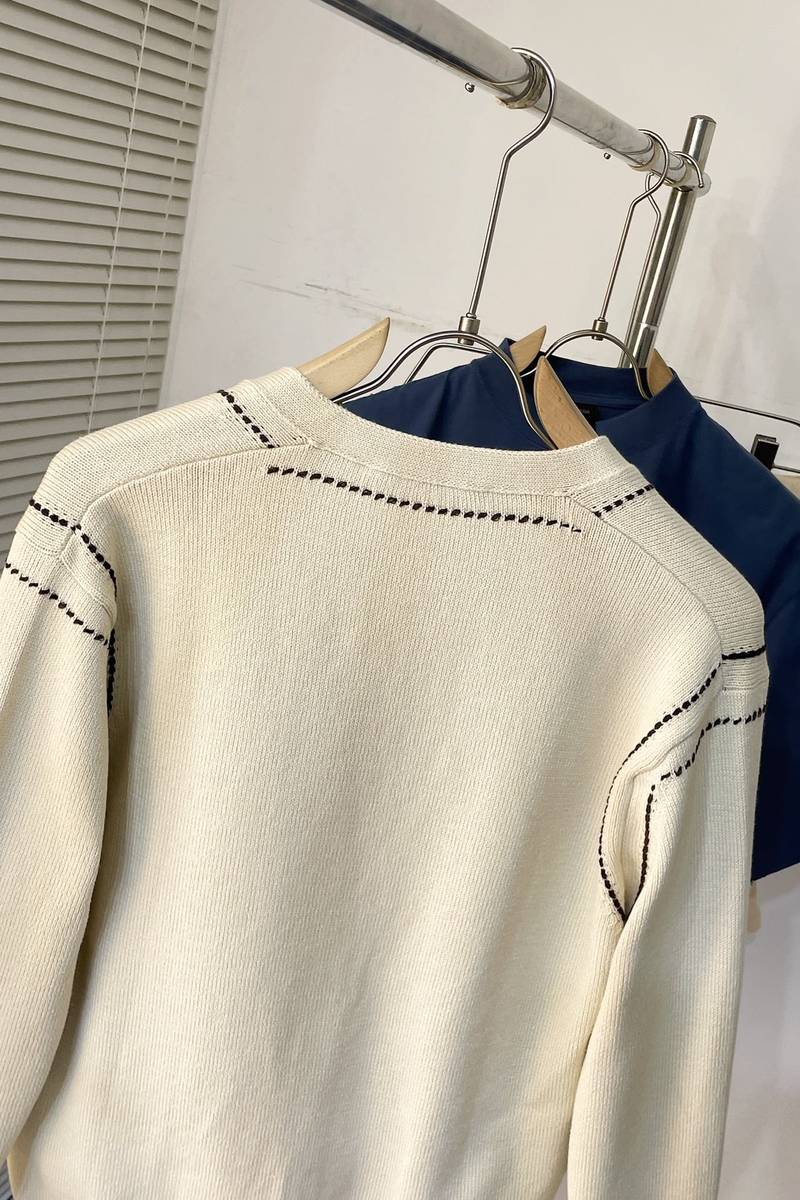 LV Signature Light Cardigan