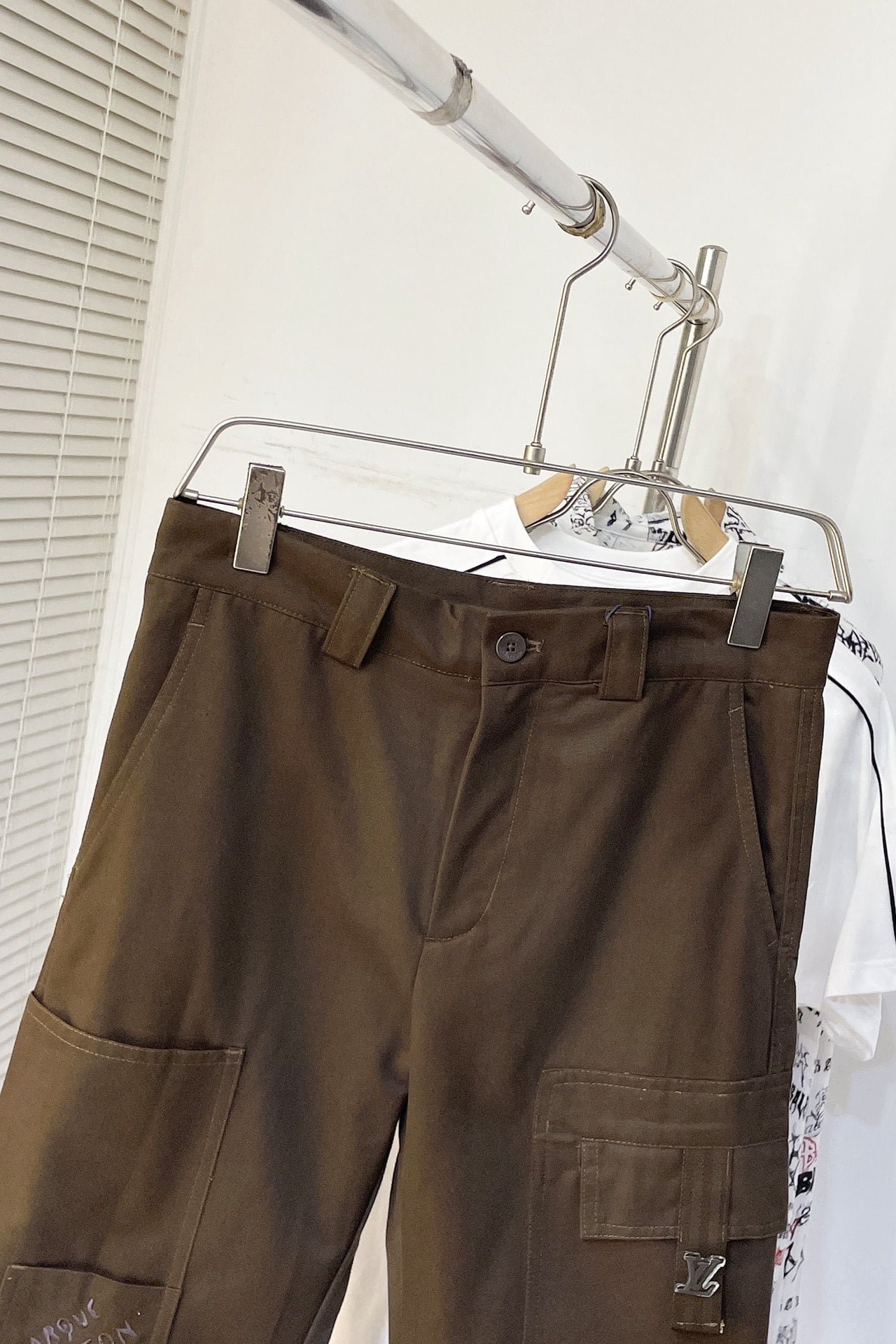 LV Signature Cotton Cargo Pants