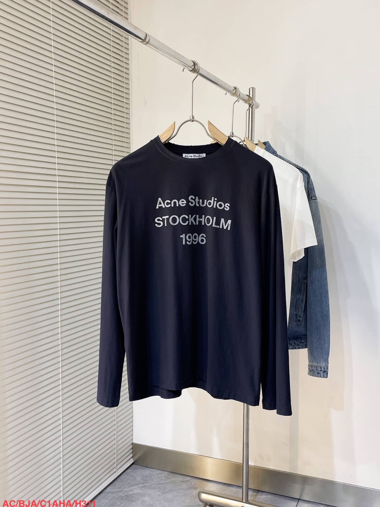 Logo t-shirt   Relaxed fit