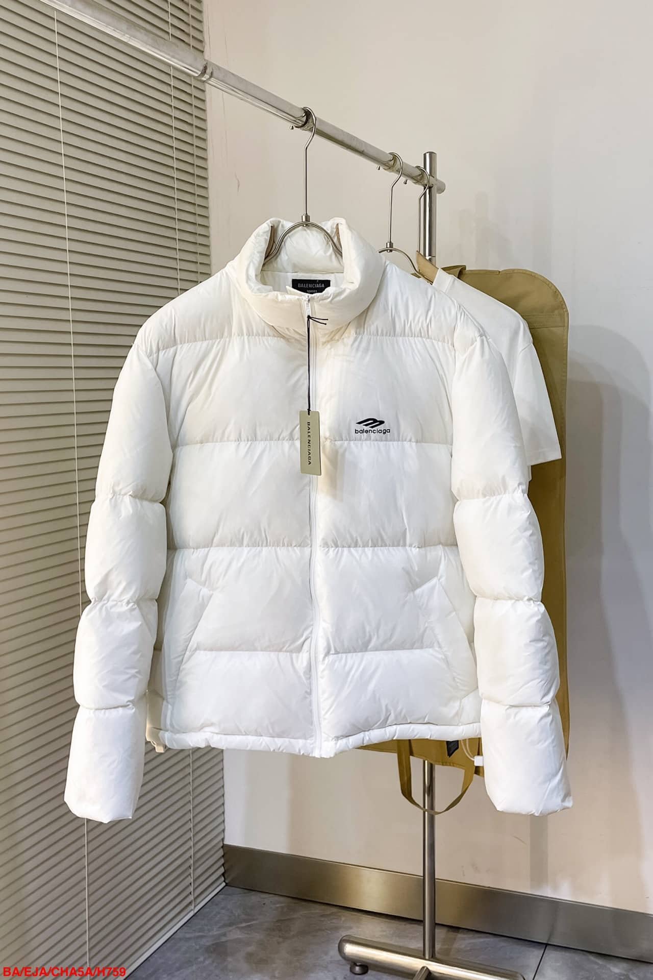 Ski down jacket