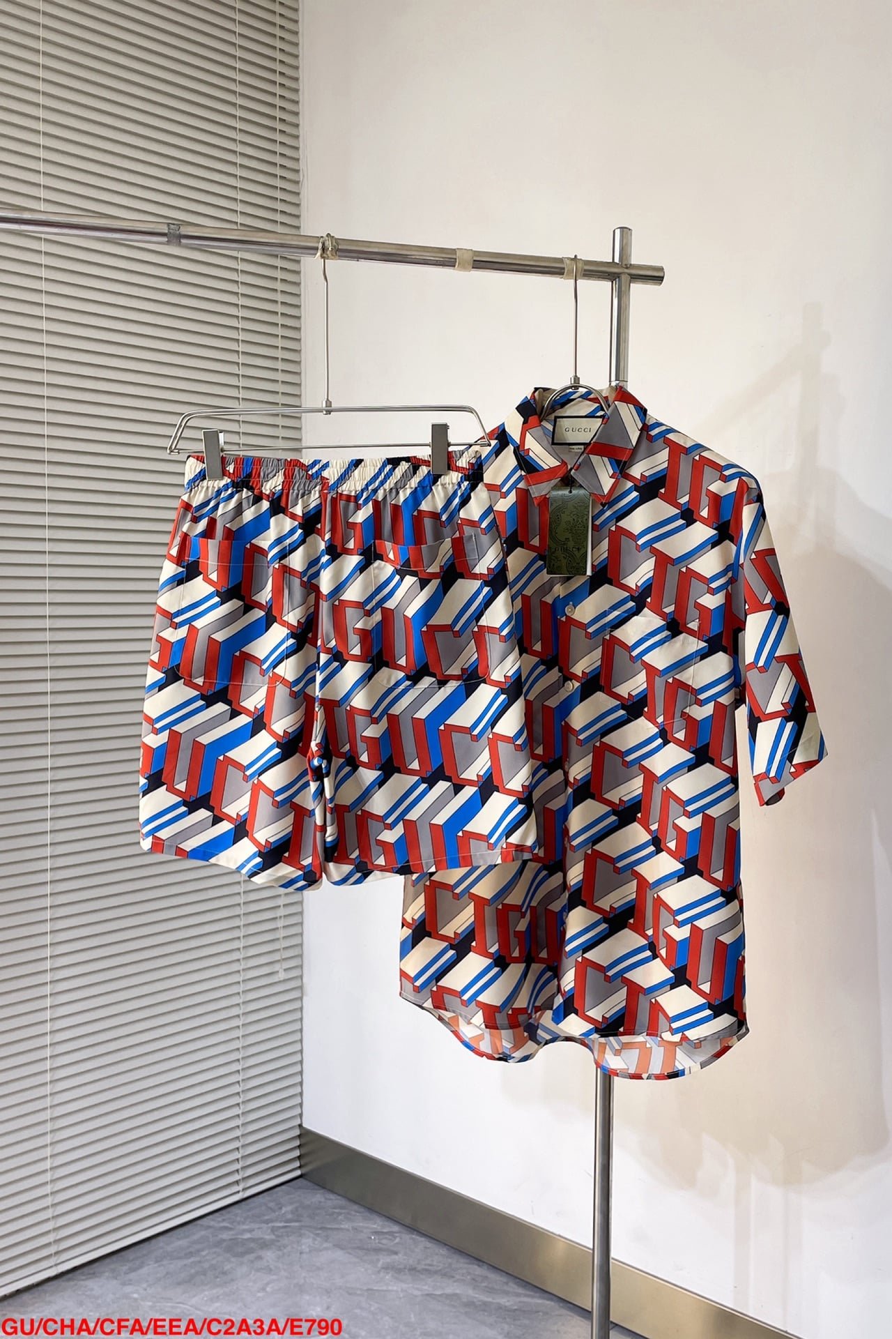 Gucci print shirt+shorts