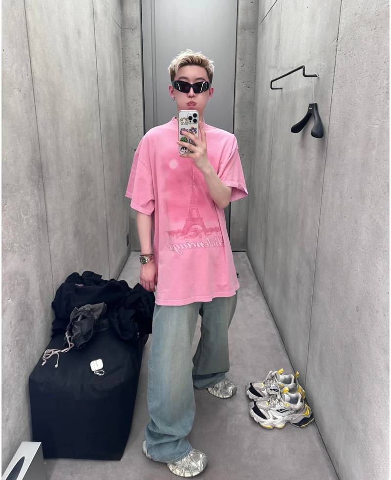 Balenciaga Paris Moon T-Shirt Oversized