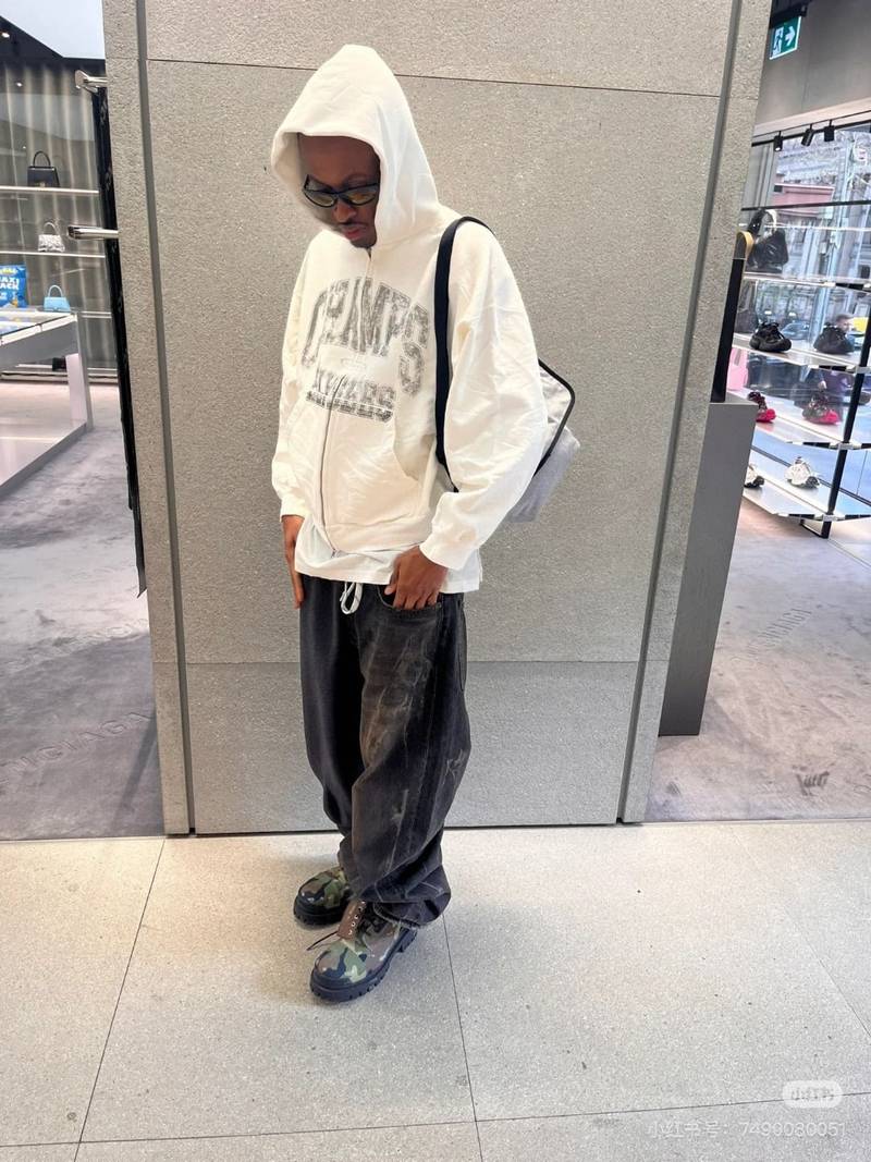 Champs-Elys��es Zip-Up Hoodie