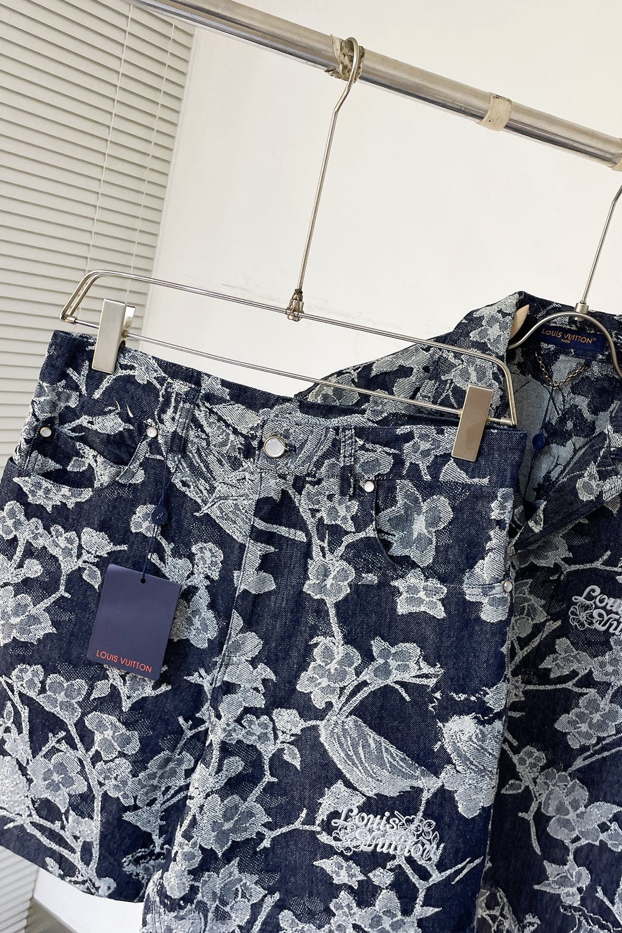 LV Short-Sleeved Denim Shirt+Denim Shorts