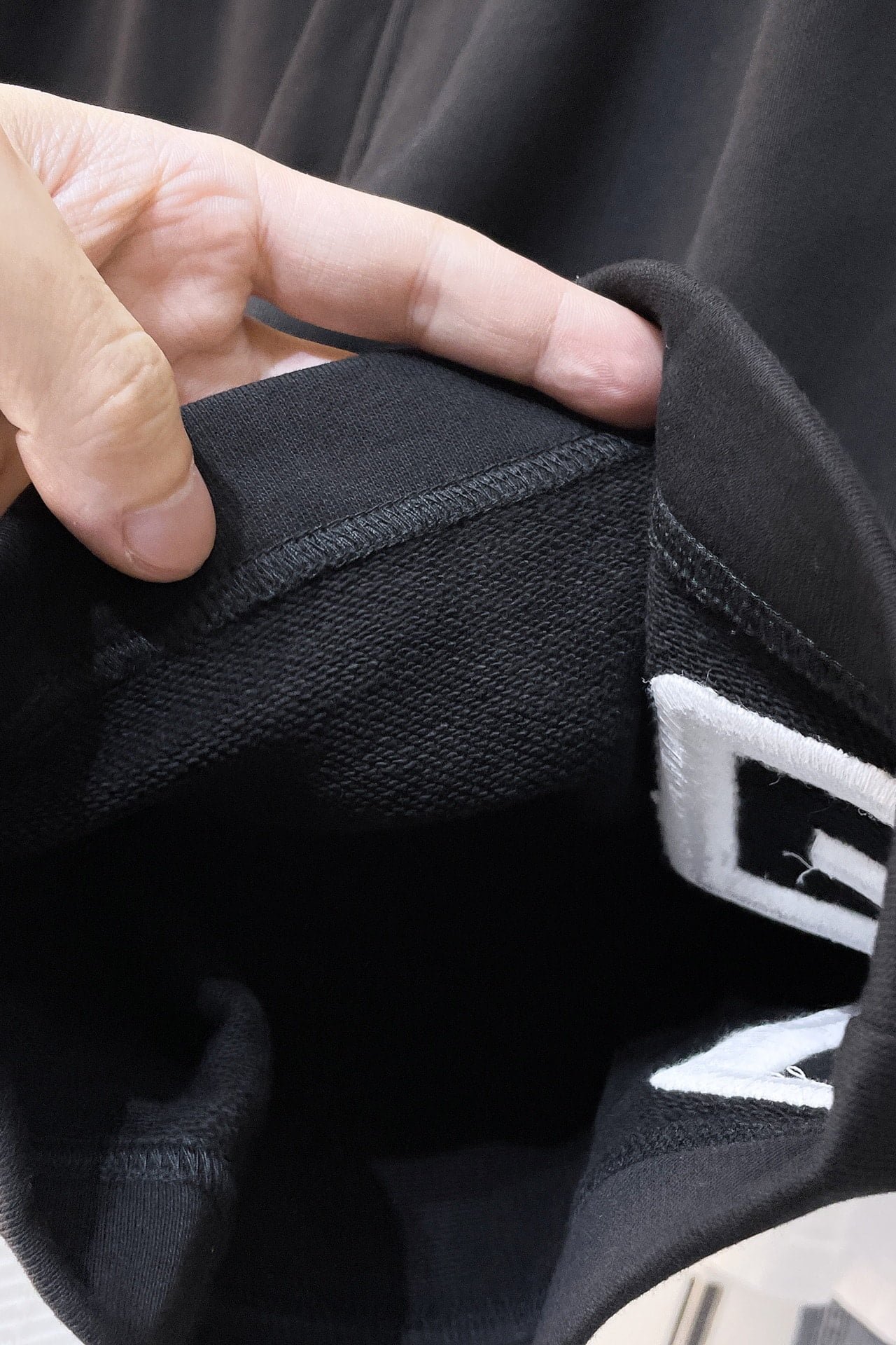 Givenchy 4G bermuda shorts in fleece