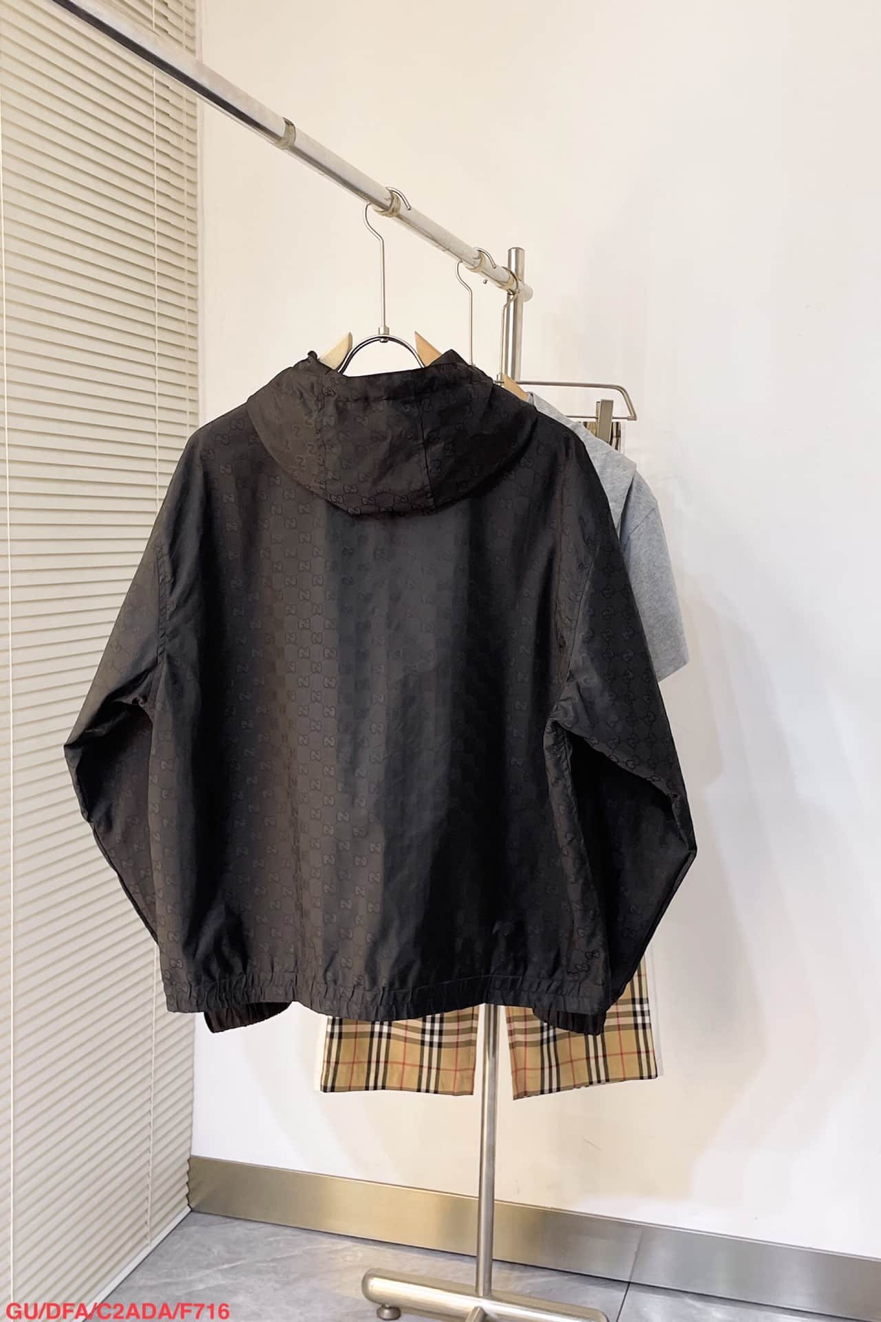 Gucci lightweight gg nylon jacquard jacket