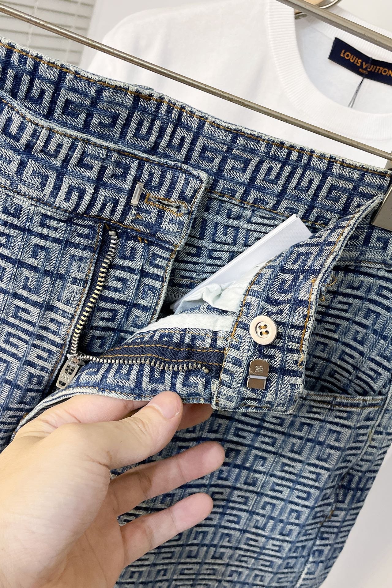 Givenchy 4G shorts in denim