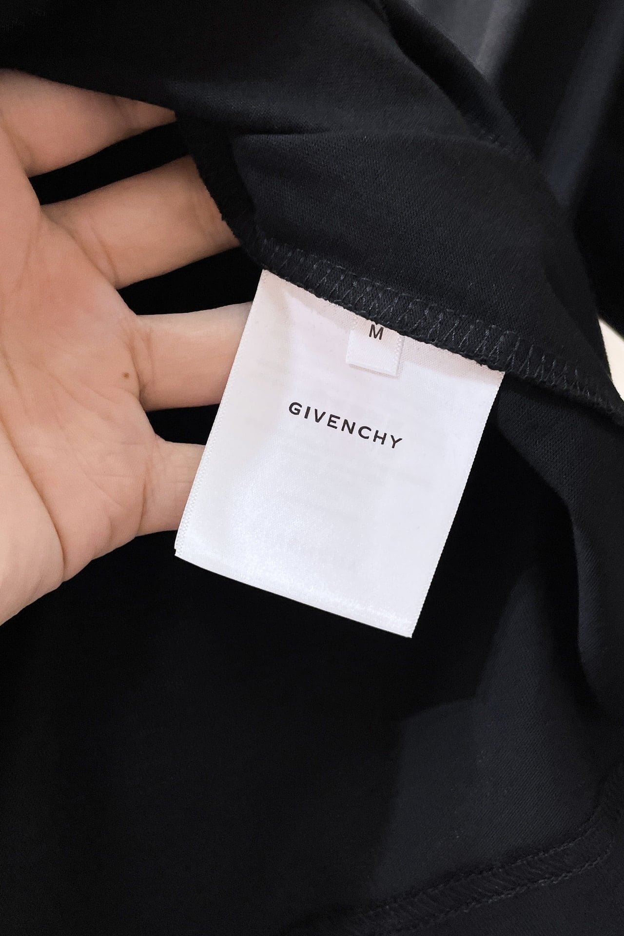Givenchy 4G t-shirt in cotton