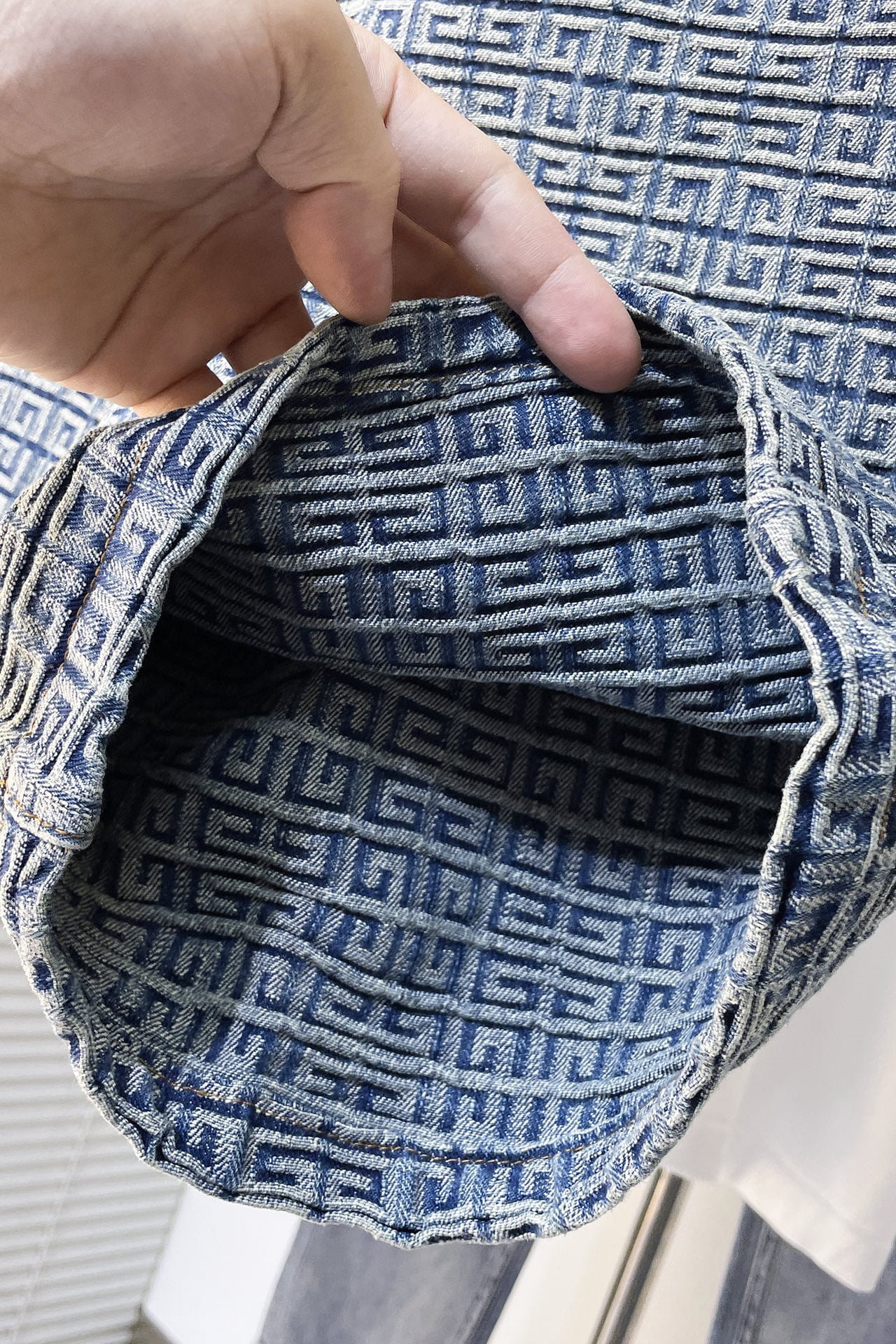 Givenchy 4G shorts in denim