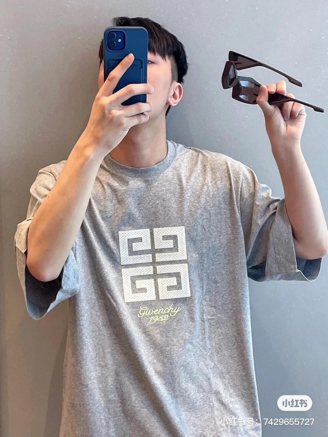 Givenchy 4G t-shirt in cotton