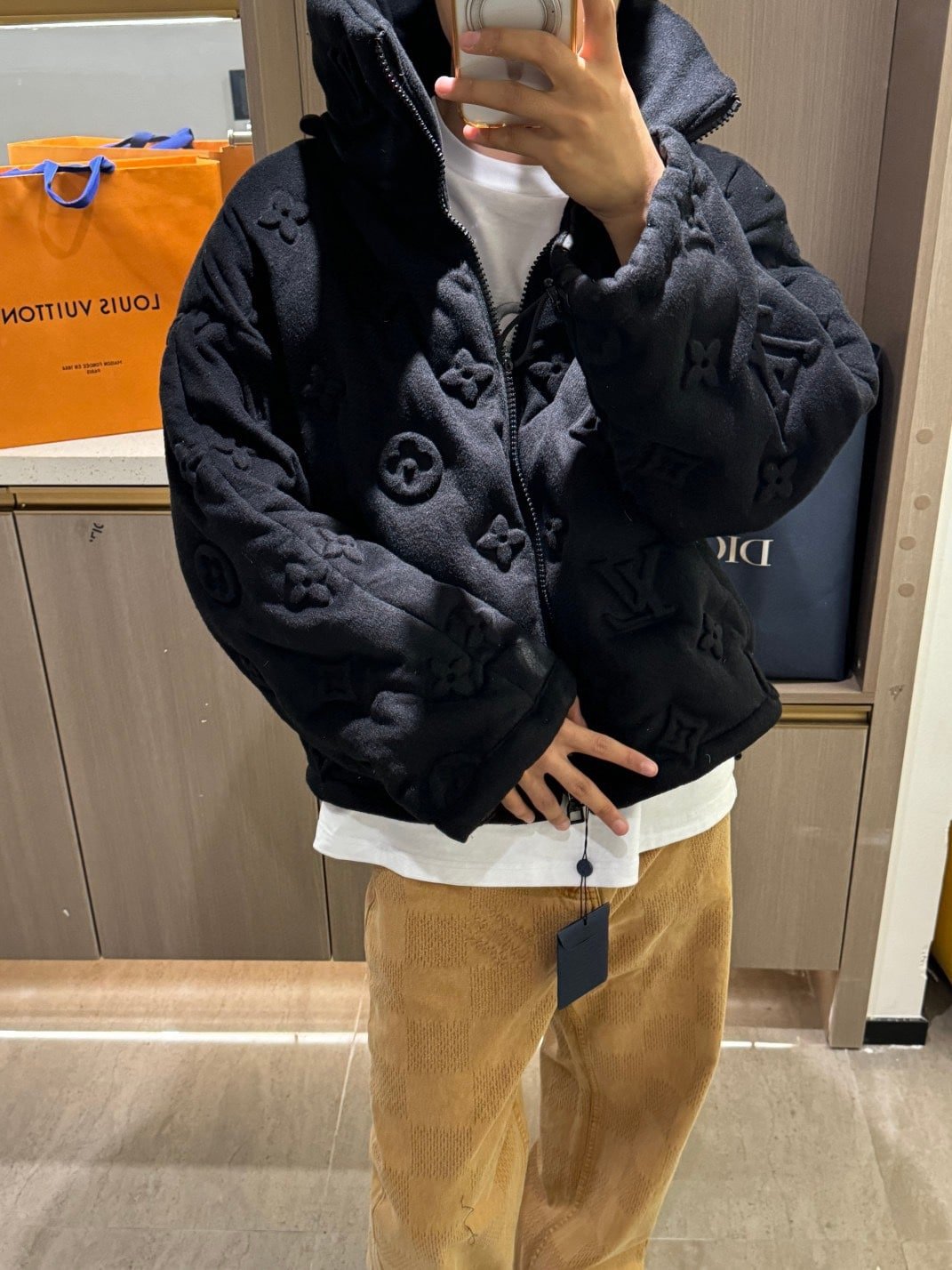LV MONOGRAM BOYHOOD