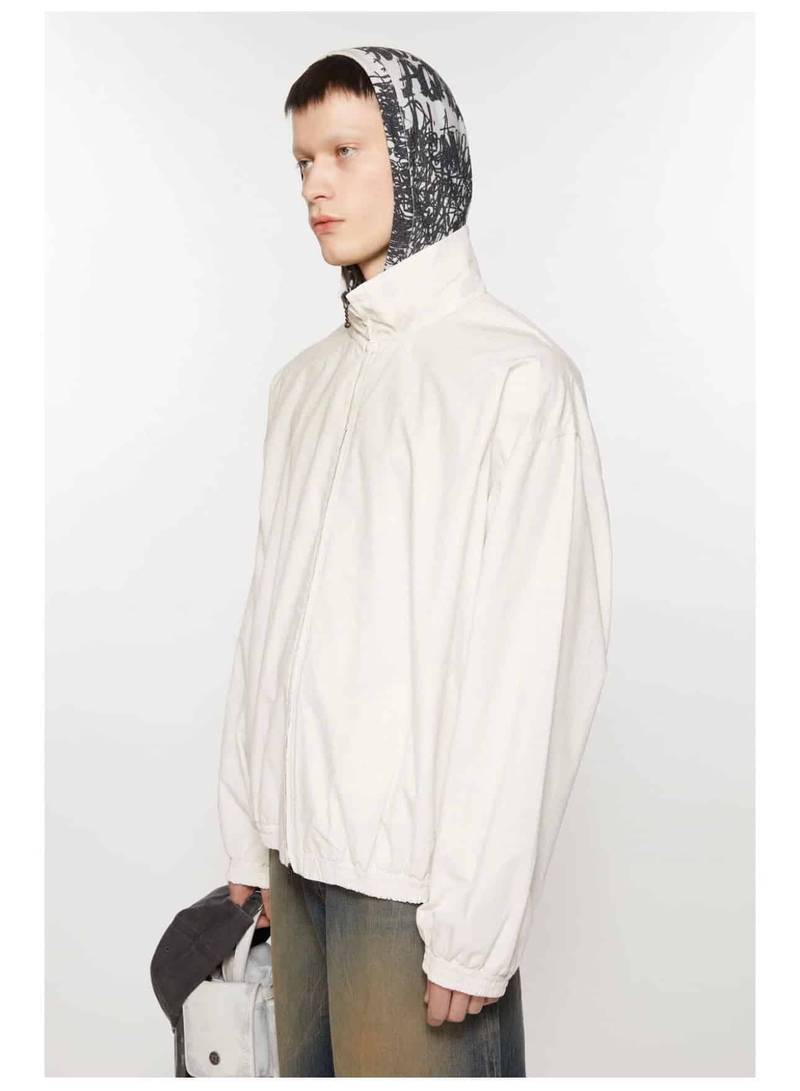 Logo zipper jacket