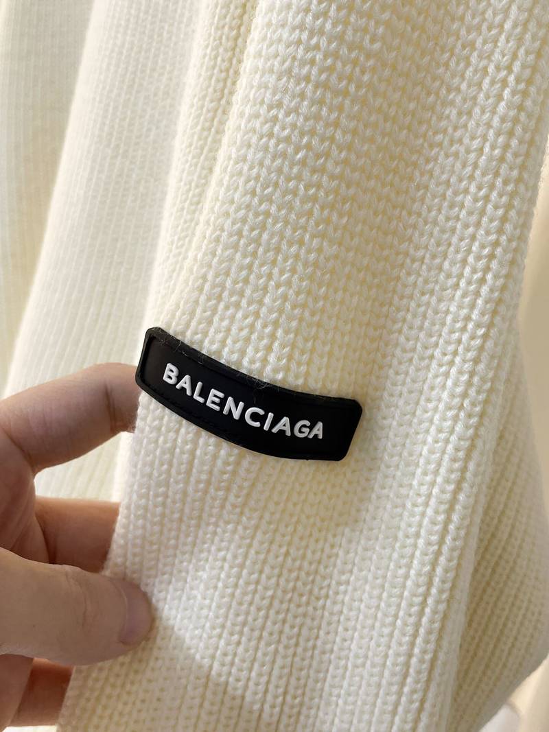 Patch Crewneck Sweater