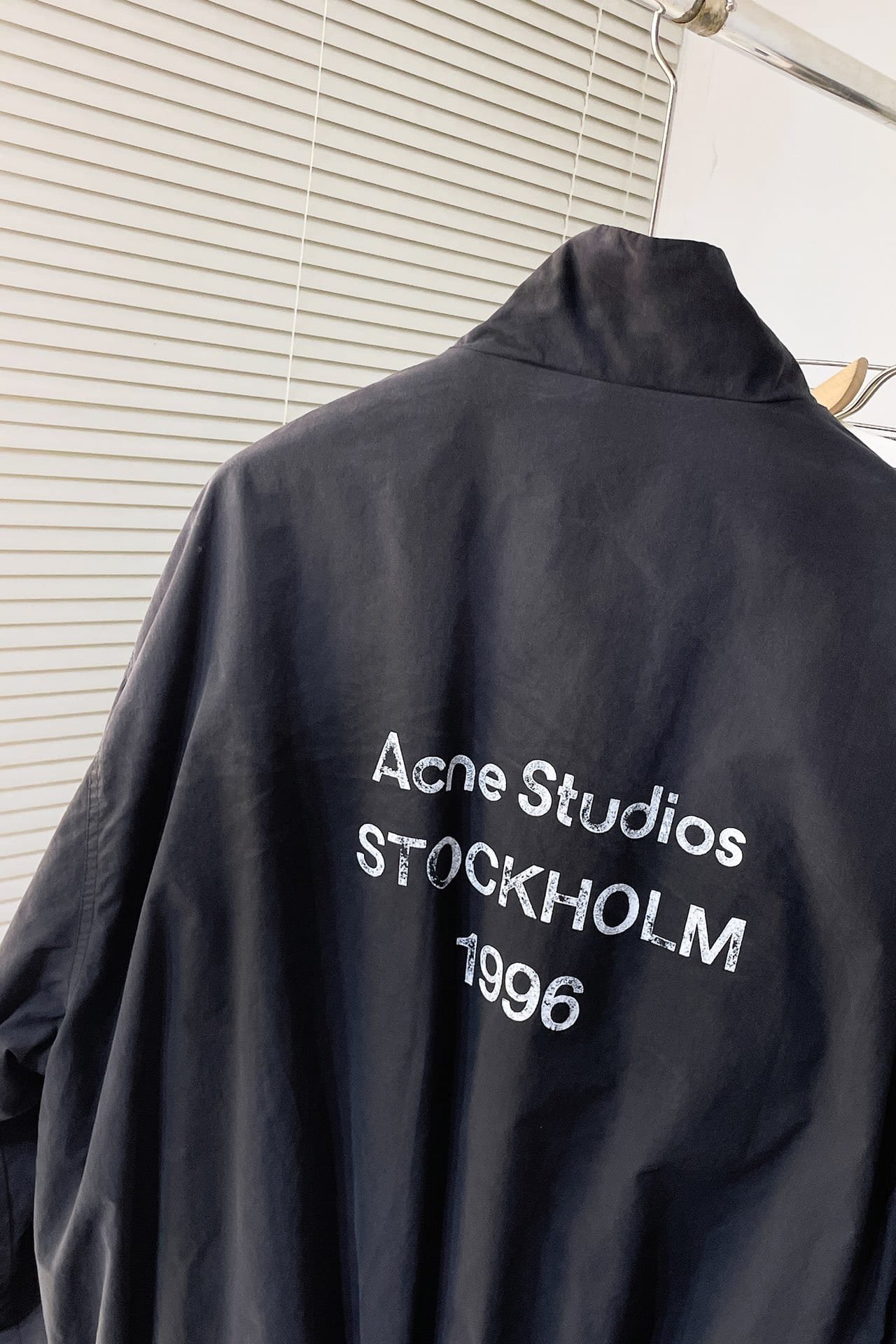 Logo zipper jacket
