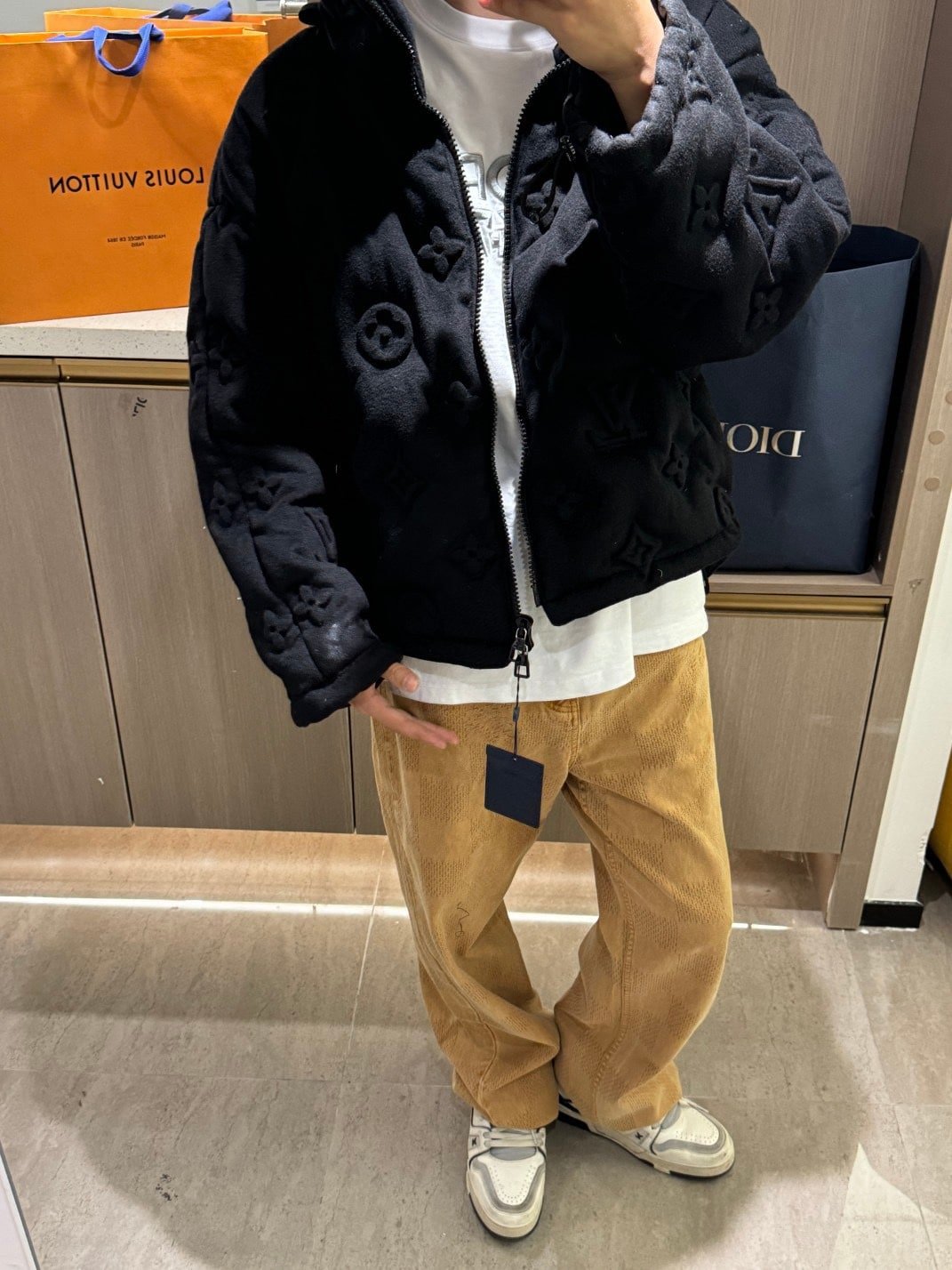 LV MONOGRAM BOYHOOD