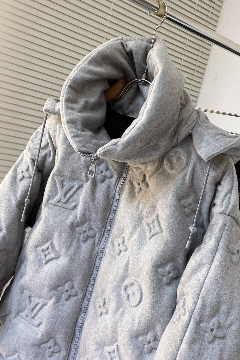 LV MONOGRAM BOYHOOD