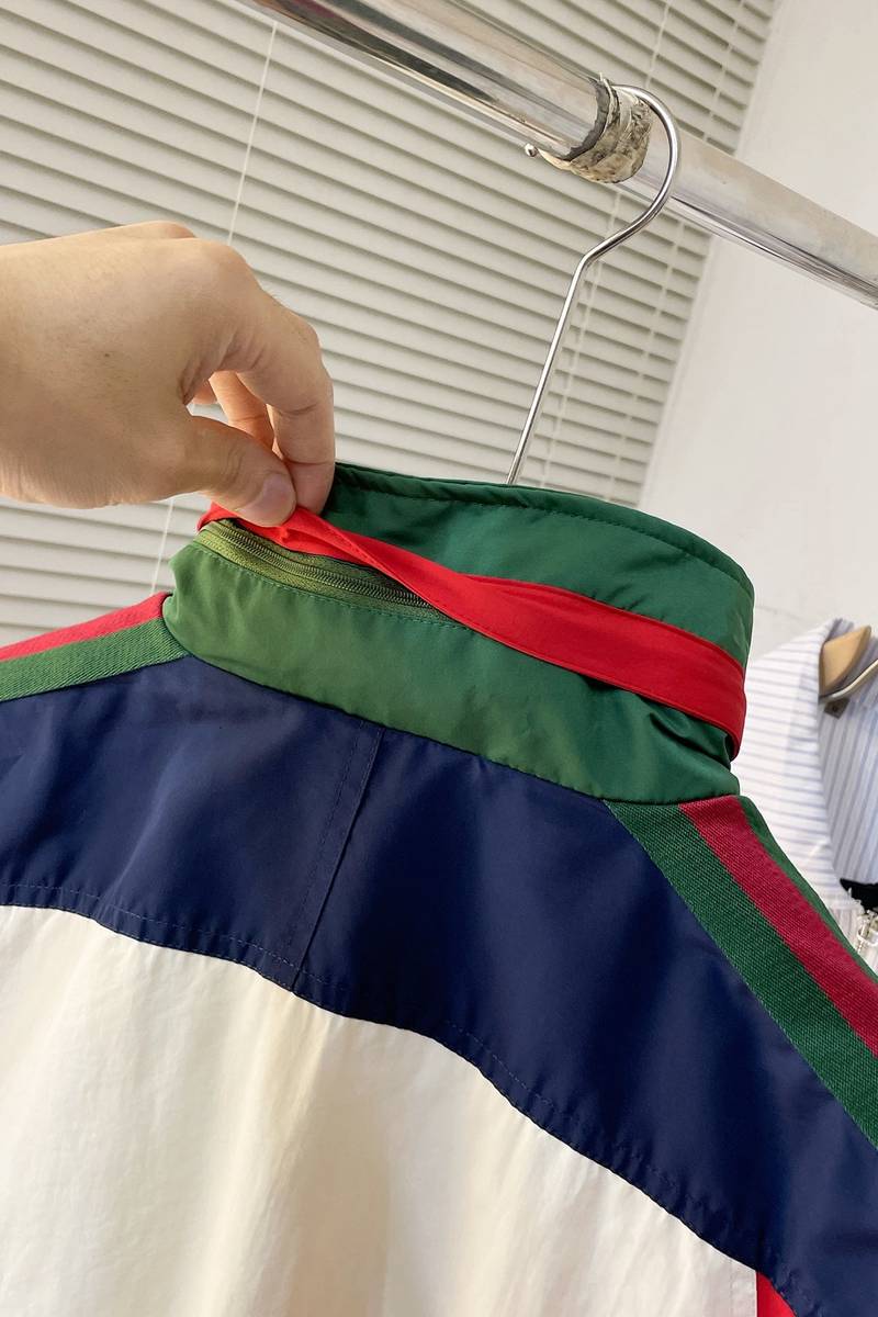 Gucci cotton nylon jacket with patch
