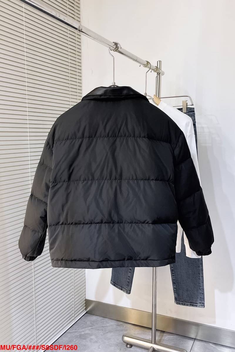 Technical pong�� cropped down jacket