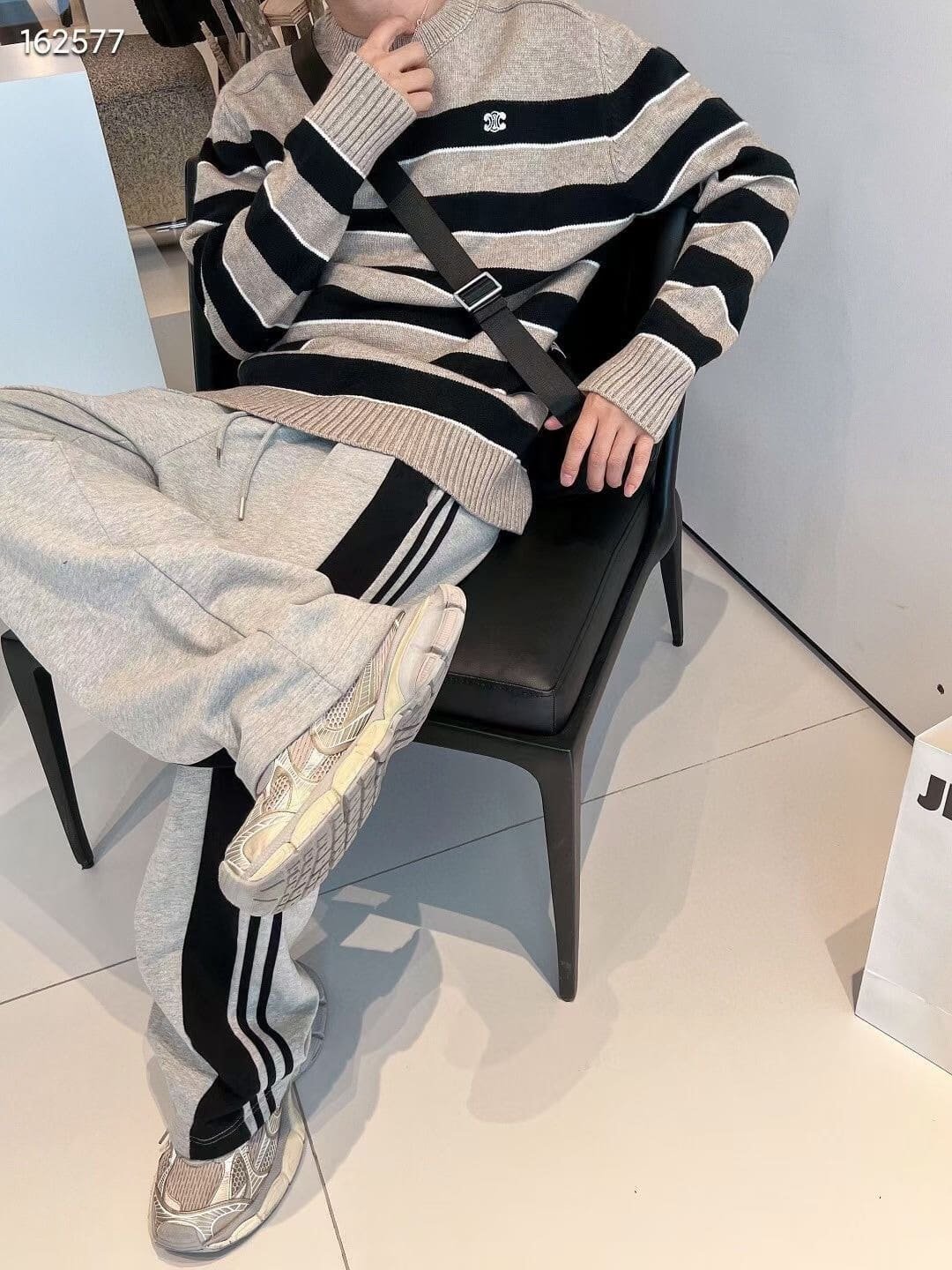 crew neck sweater in wool