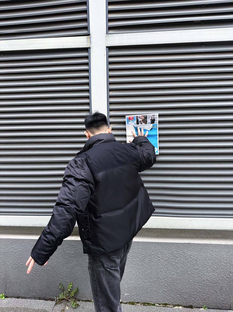 Cropped Re-Nylon down jacket
