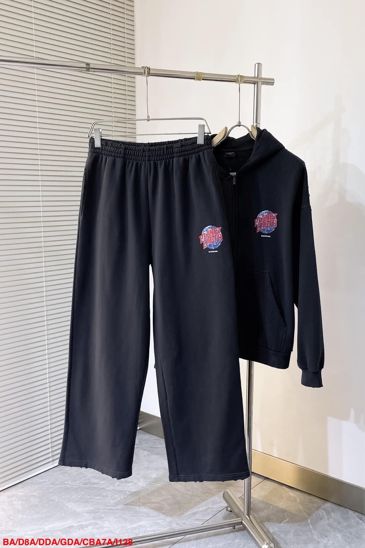 Planet Earth Zip-Up Hoodie+Pant