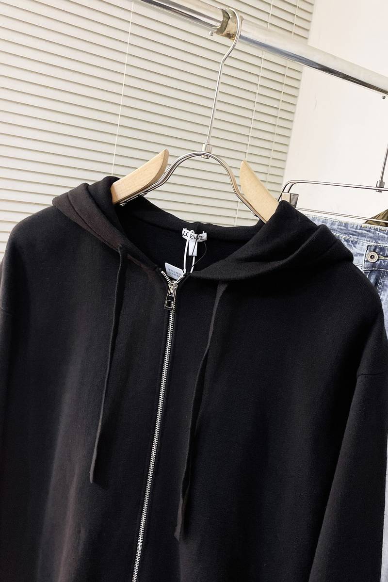 Anagram zip-up hoodie in wool
