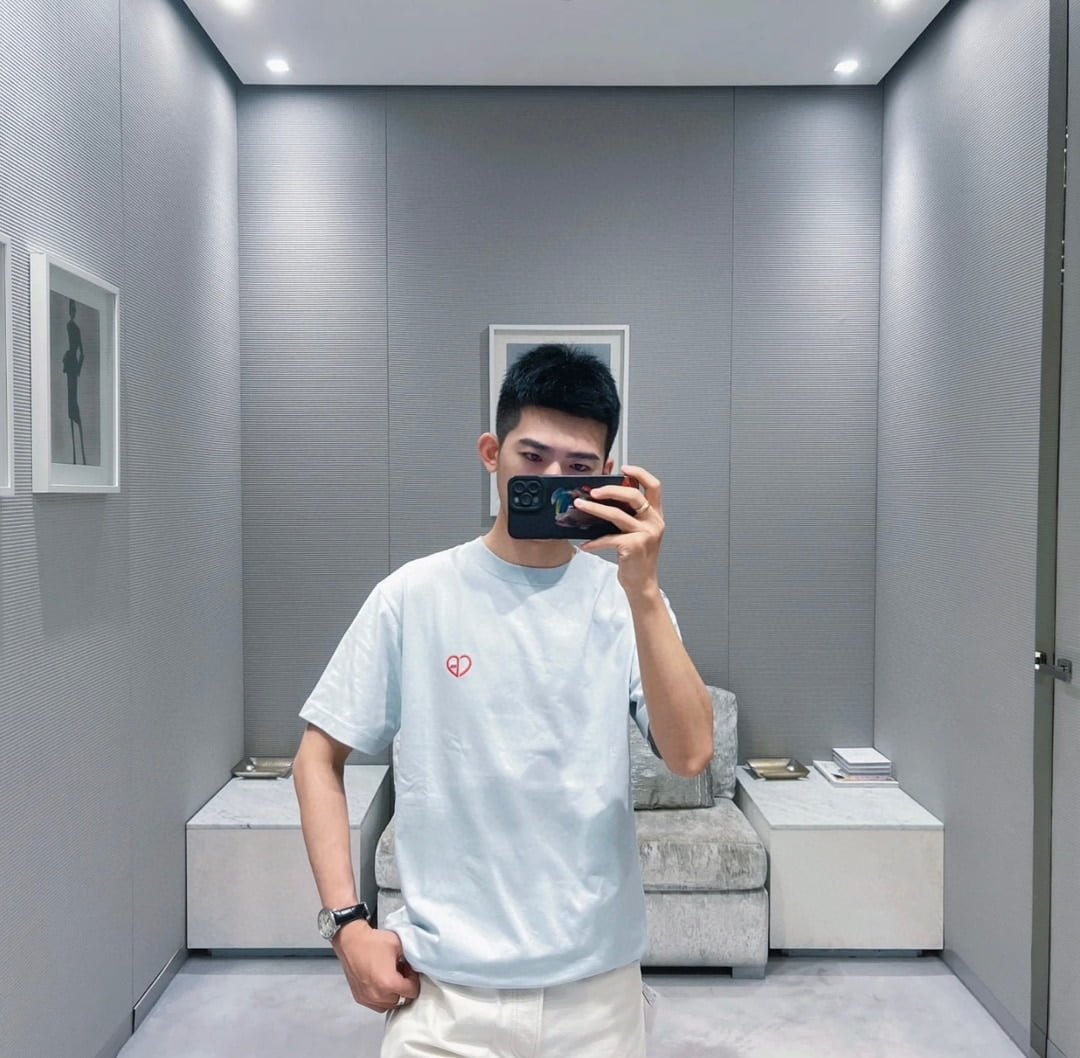 Dior CD Heart Relaxed-Fit T-Shirt