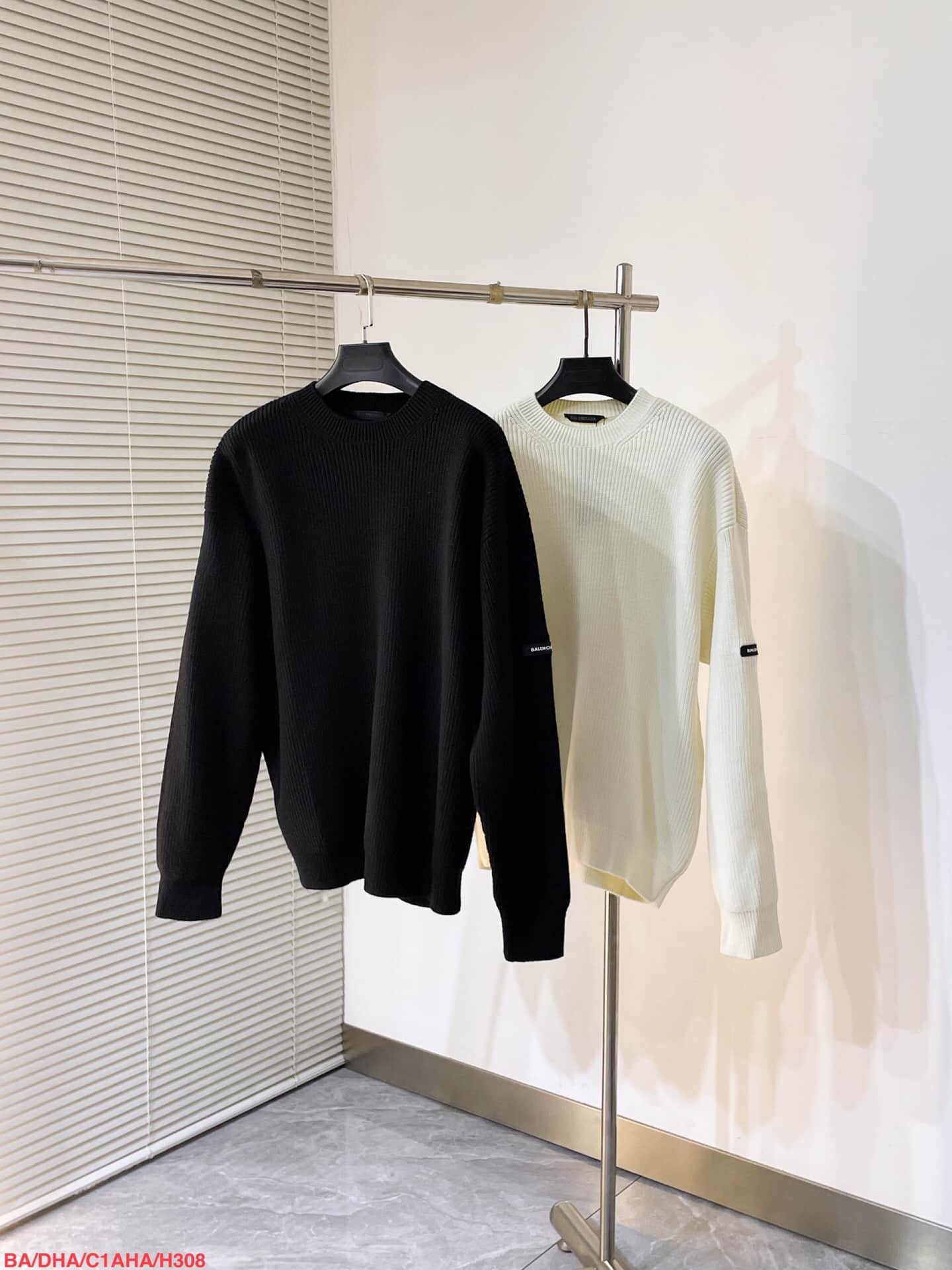 Patch Crewneck Sweater
