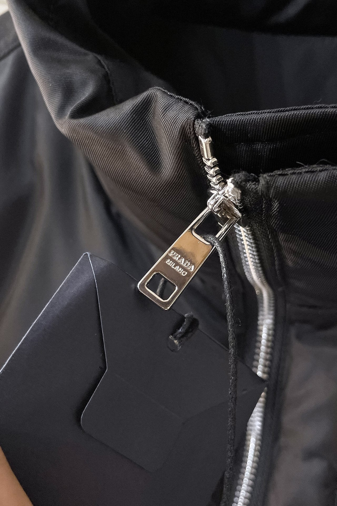 Cropped Re-Nylon down jacket