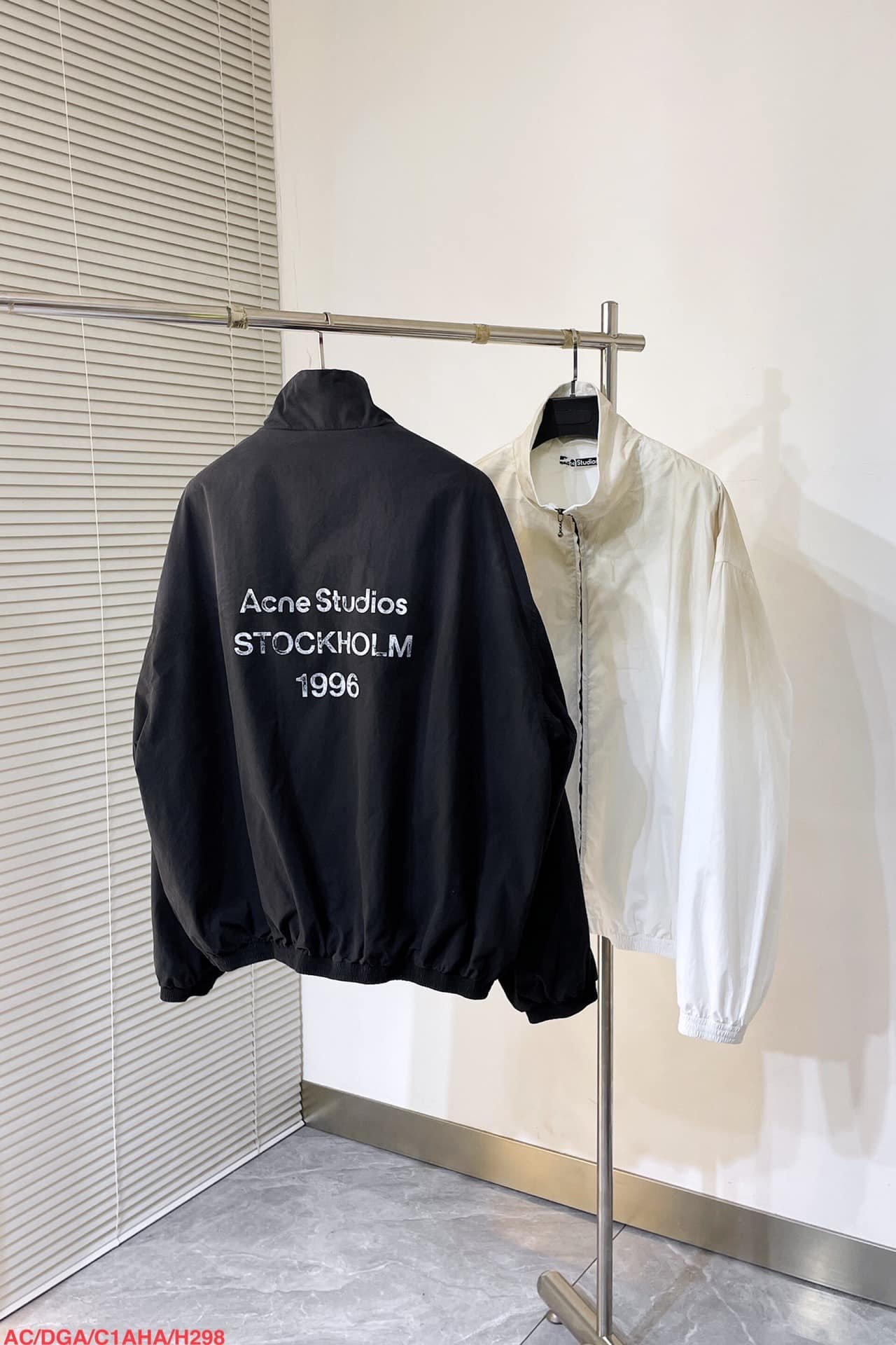 Logo zipper jacket