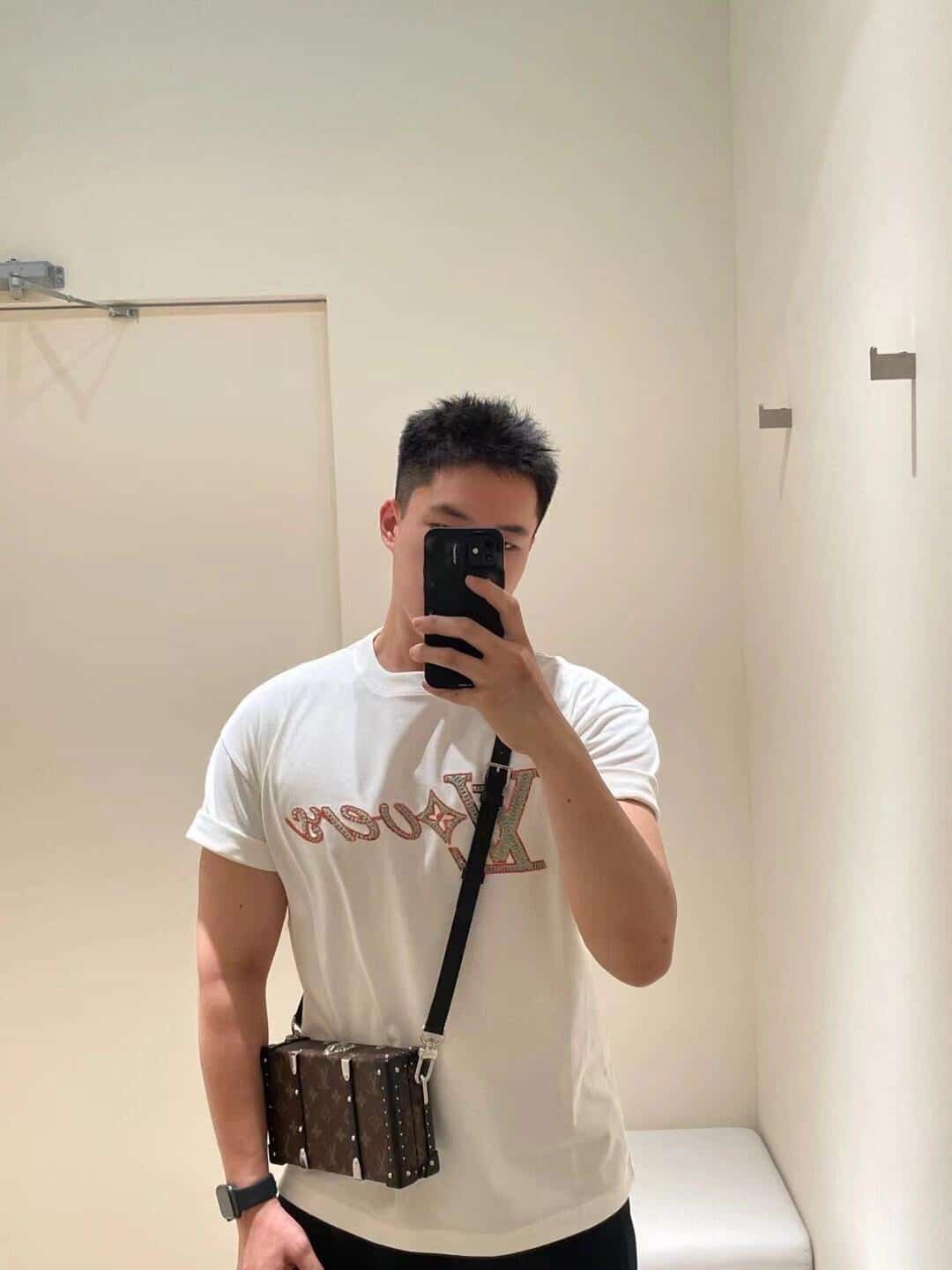 LV Embroidered Short-Sleeved T-Shirt