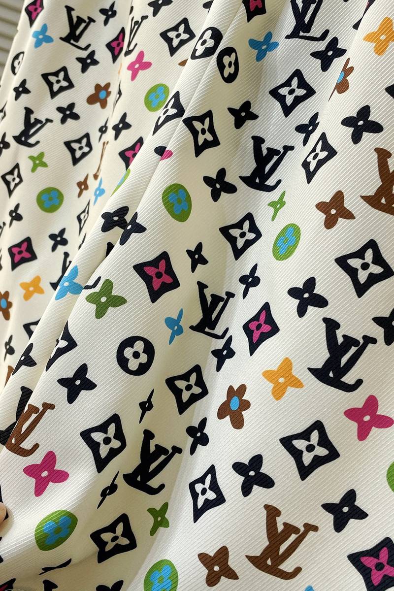LV Monogram Printed Short-Sleeved Silk Shirt+Monogram Printed Silk Shorts