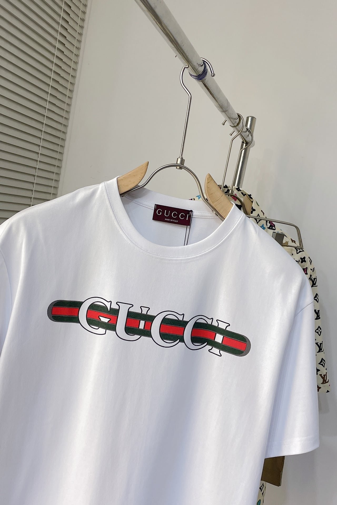 Cotton jersey T-shirt with gucci print