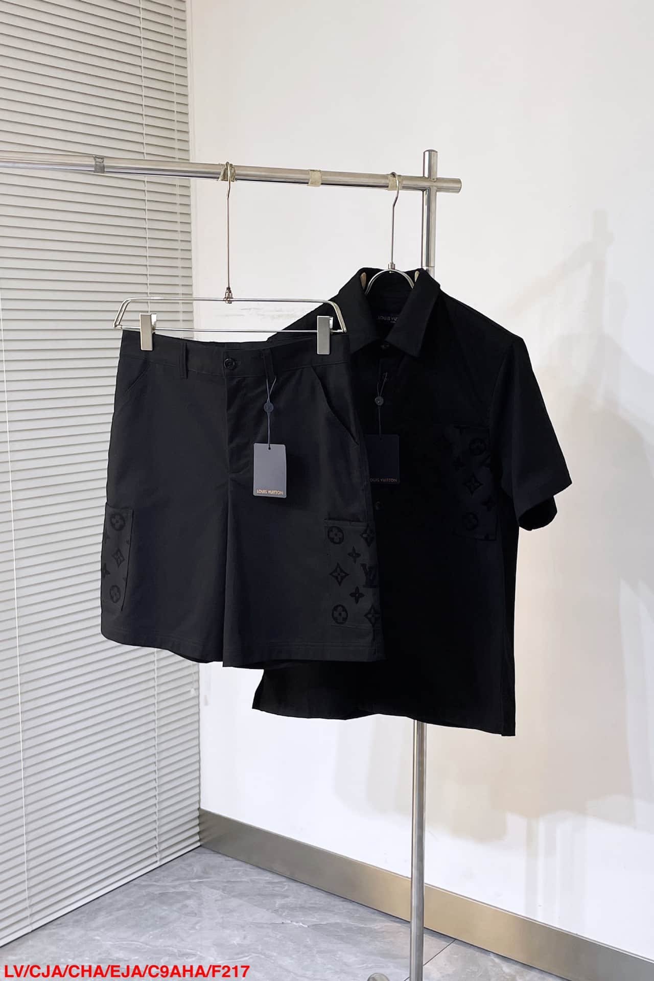 LV Flocked Cotton Cargo Shorts