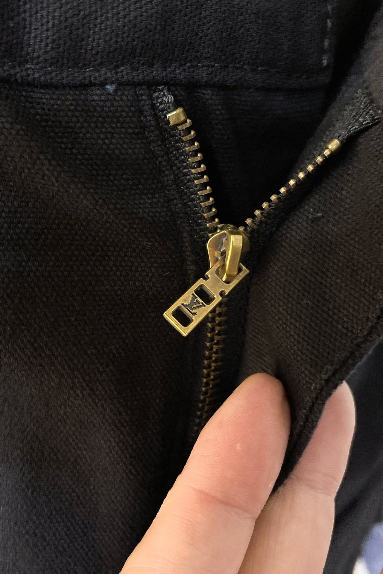 LV Cotton Utility Cargo Shorts