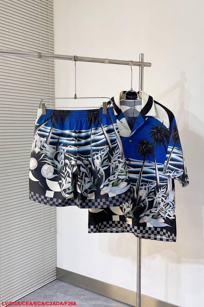 LV Printed Short-Sleeved Cotton Shirt+Technical Cotton Jersey Shorts