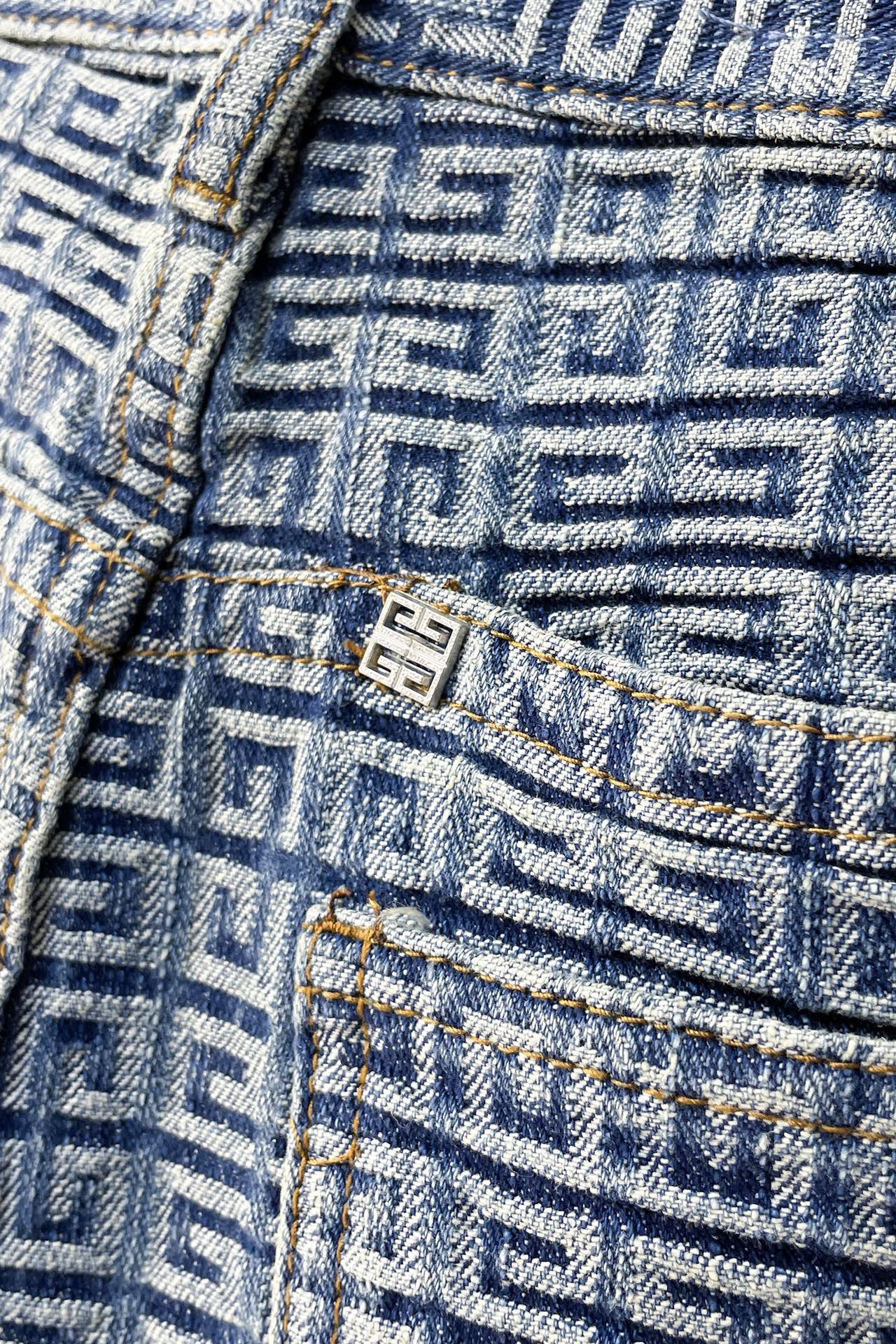 Givenchy 4G shorts in denim