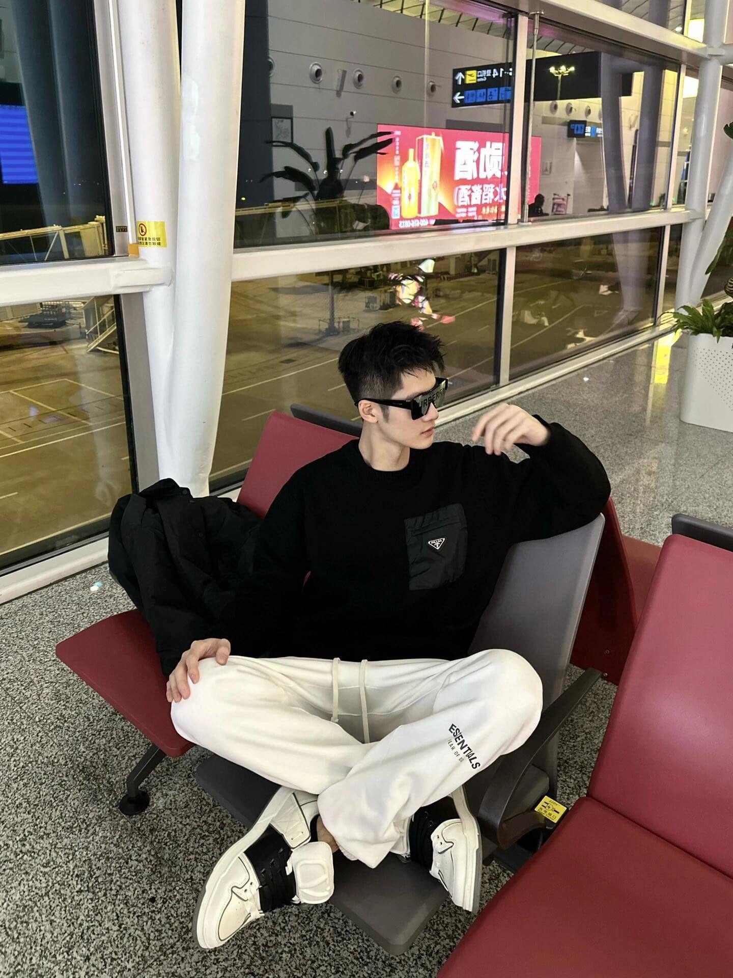 Wool and Re-Nylon sweater