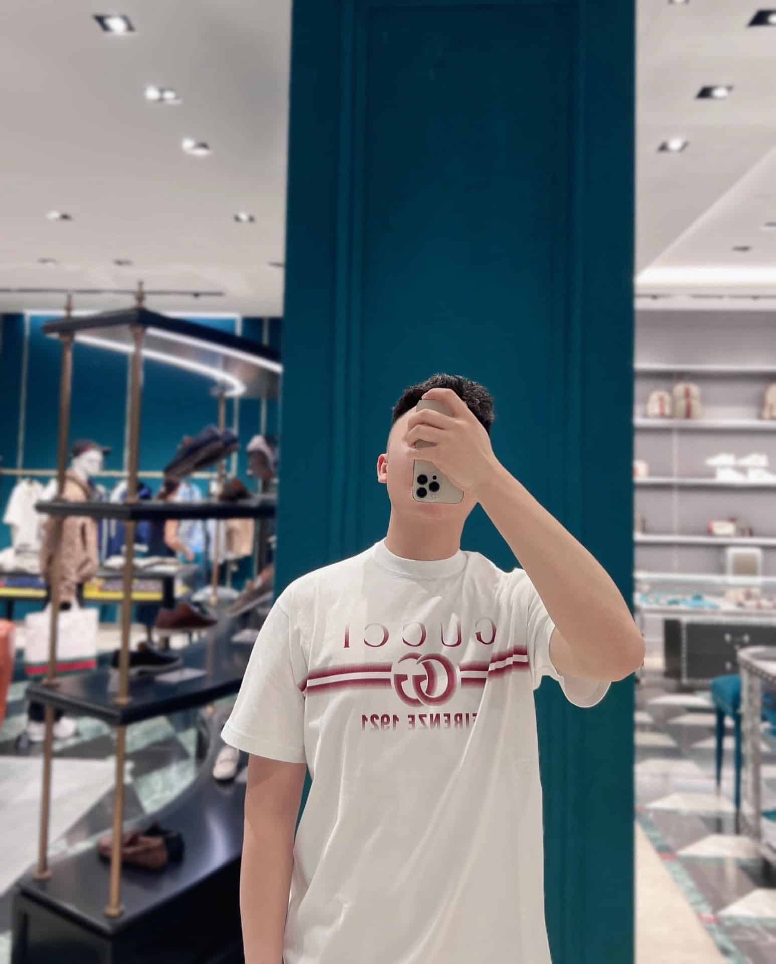 Cotton jersey T-shirt with Gucci print