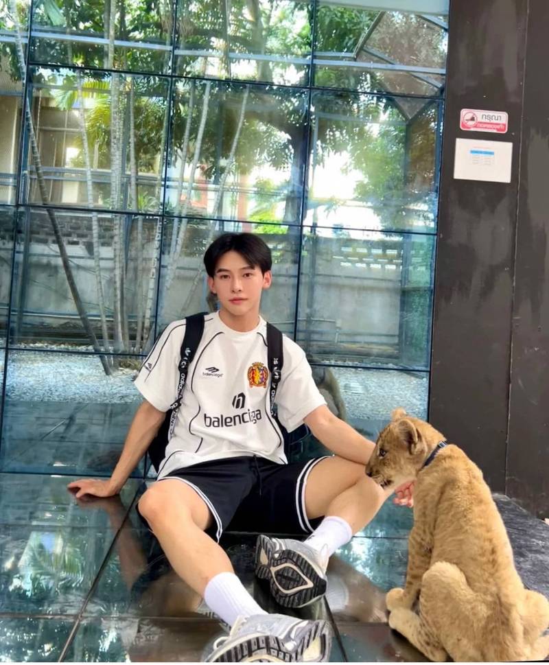 Balenciaga paris soccer T-shirt oversized