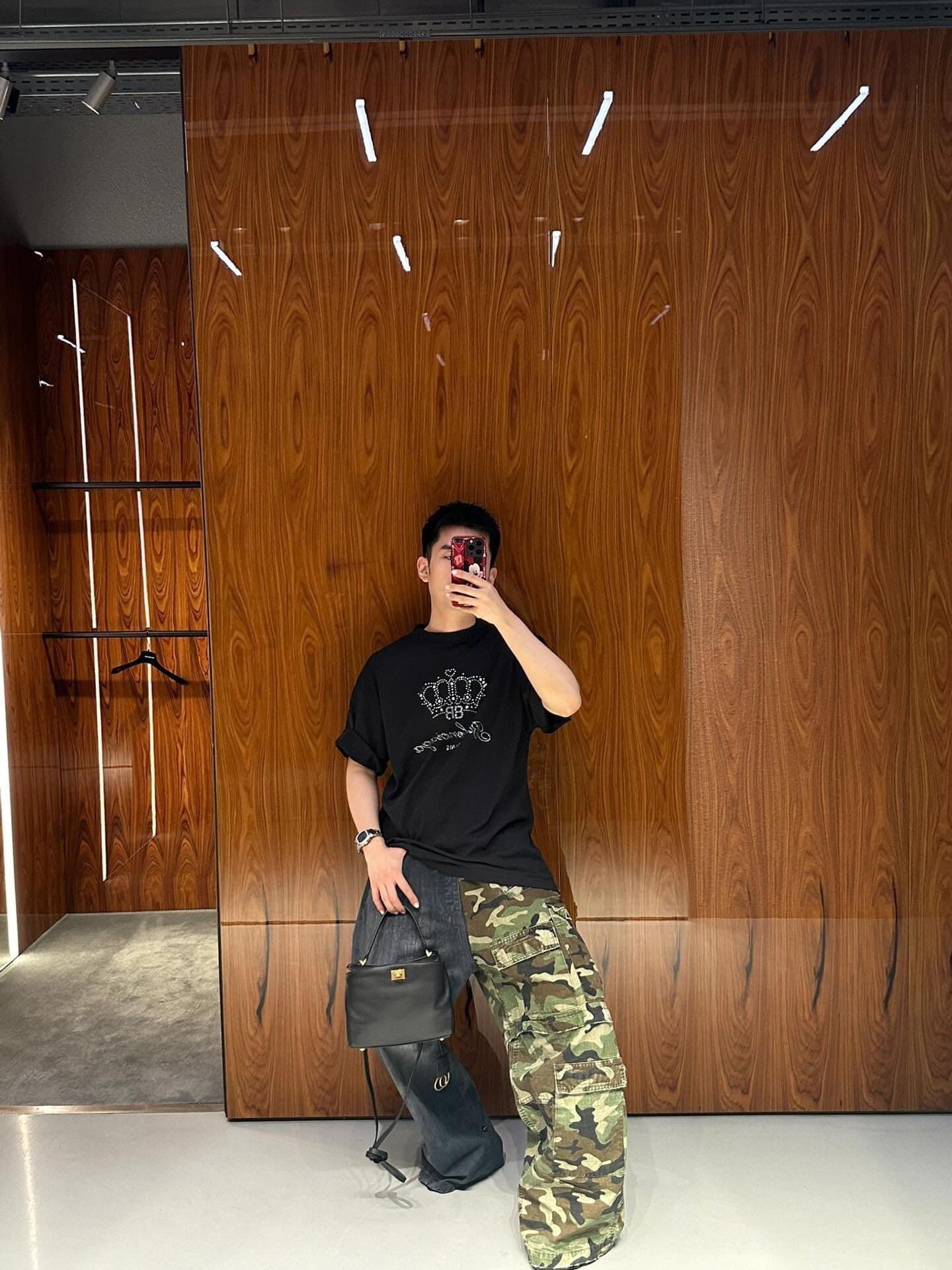 Balenciaga BB Motel T-Shirt